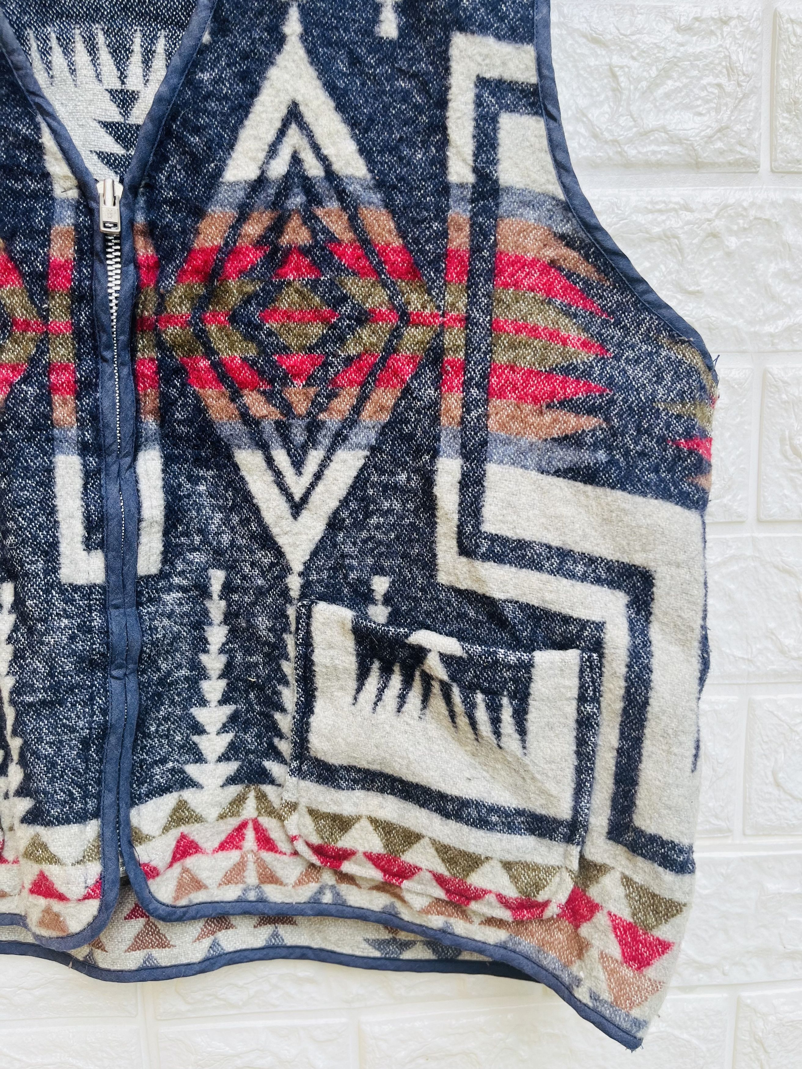 Japanese Brand Vintage Multicolour Vest Designer Fashion Style Size US M / EU 48-50 / 2 - 4 Thumbnail