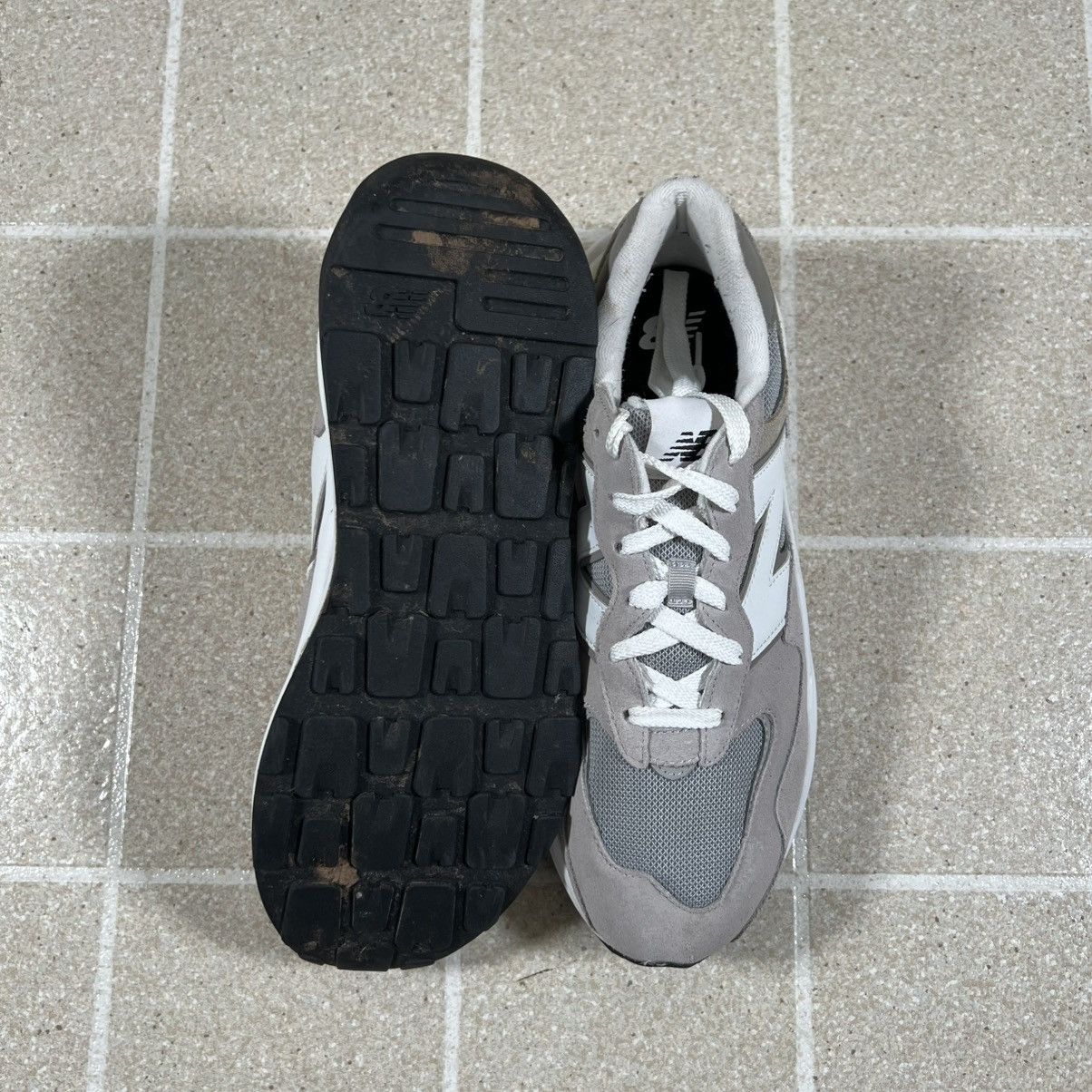 New Balance New Balance 57/40 Raincloud sneakers men’s size 12 Size US 12 / EU 45 - 4 Thumbnail