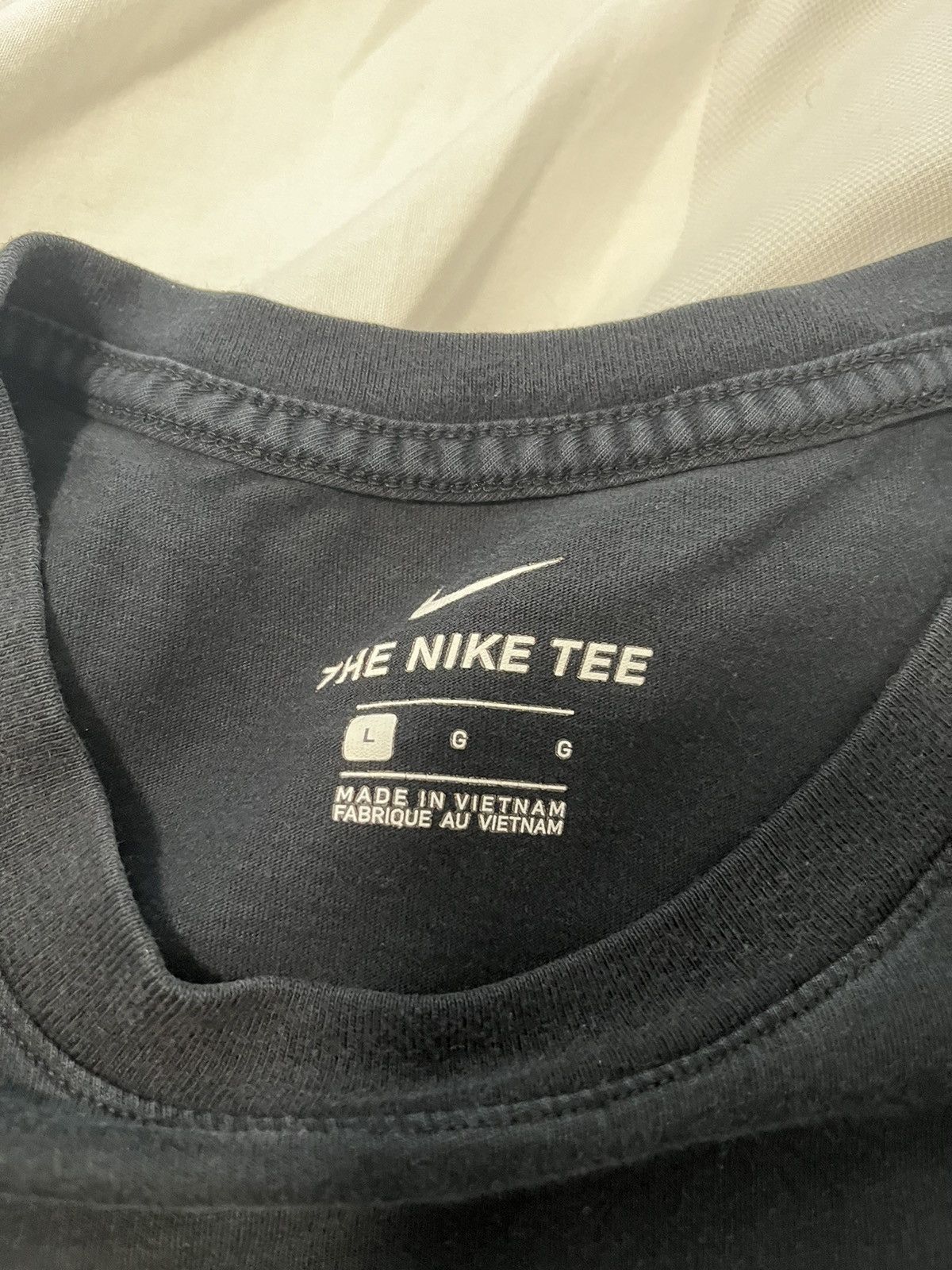 Nike Vintage Black Nike Tee Size US L / EU 52-54 / 3 - 2 Thumbnail