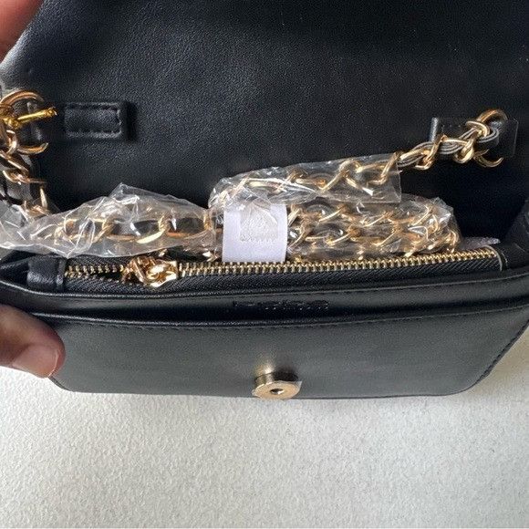 Bebe NWT BEBE SOPHIA CROSSBODY SMALL BLACK Size ONE SIZE - 7 Thumbnail