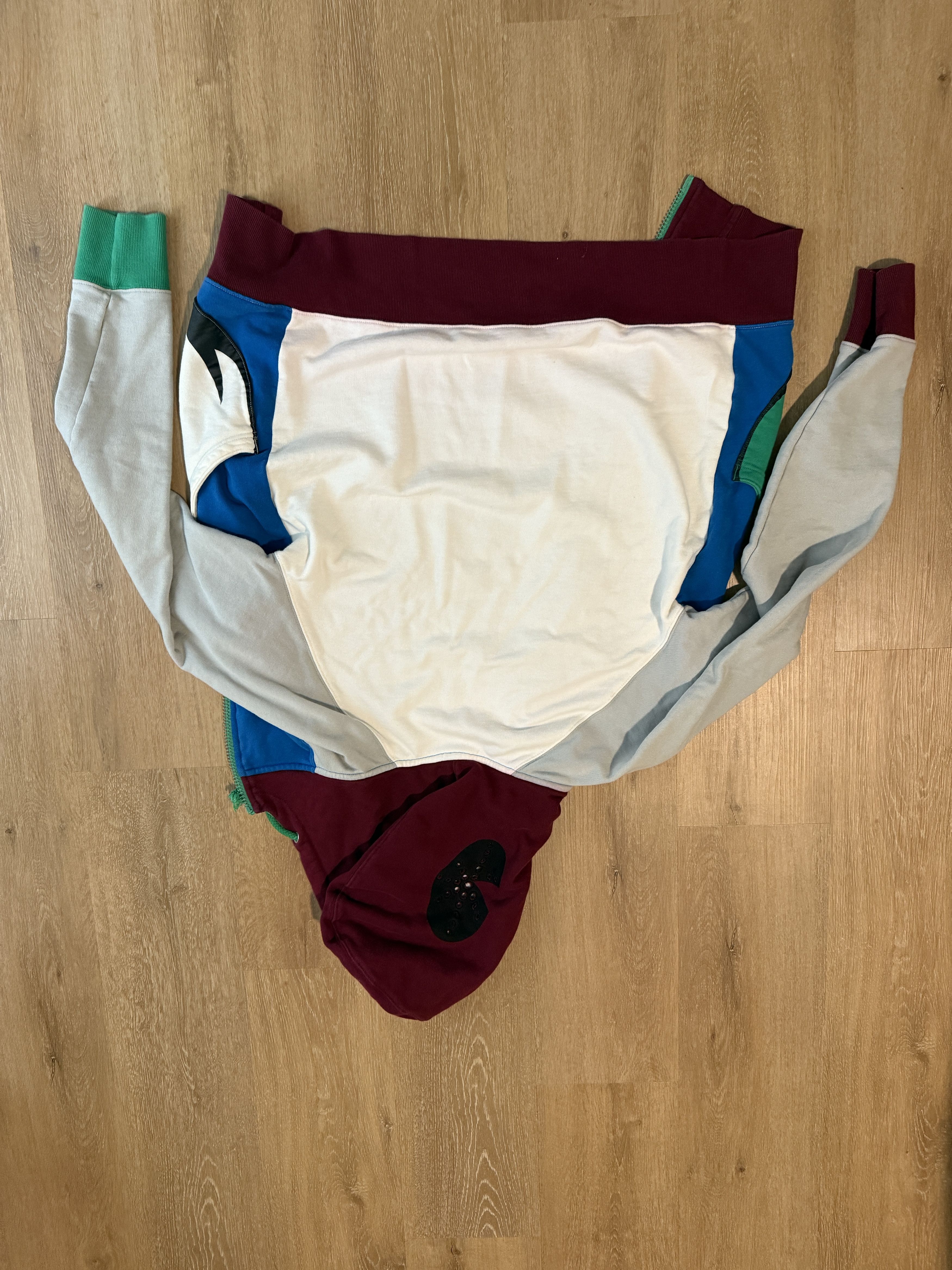 Kid Robot Hands Hoodie Size US M / EU 48-50 / 2 - 4 Thumbnail