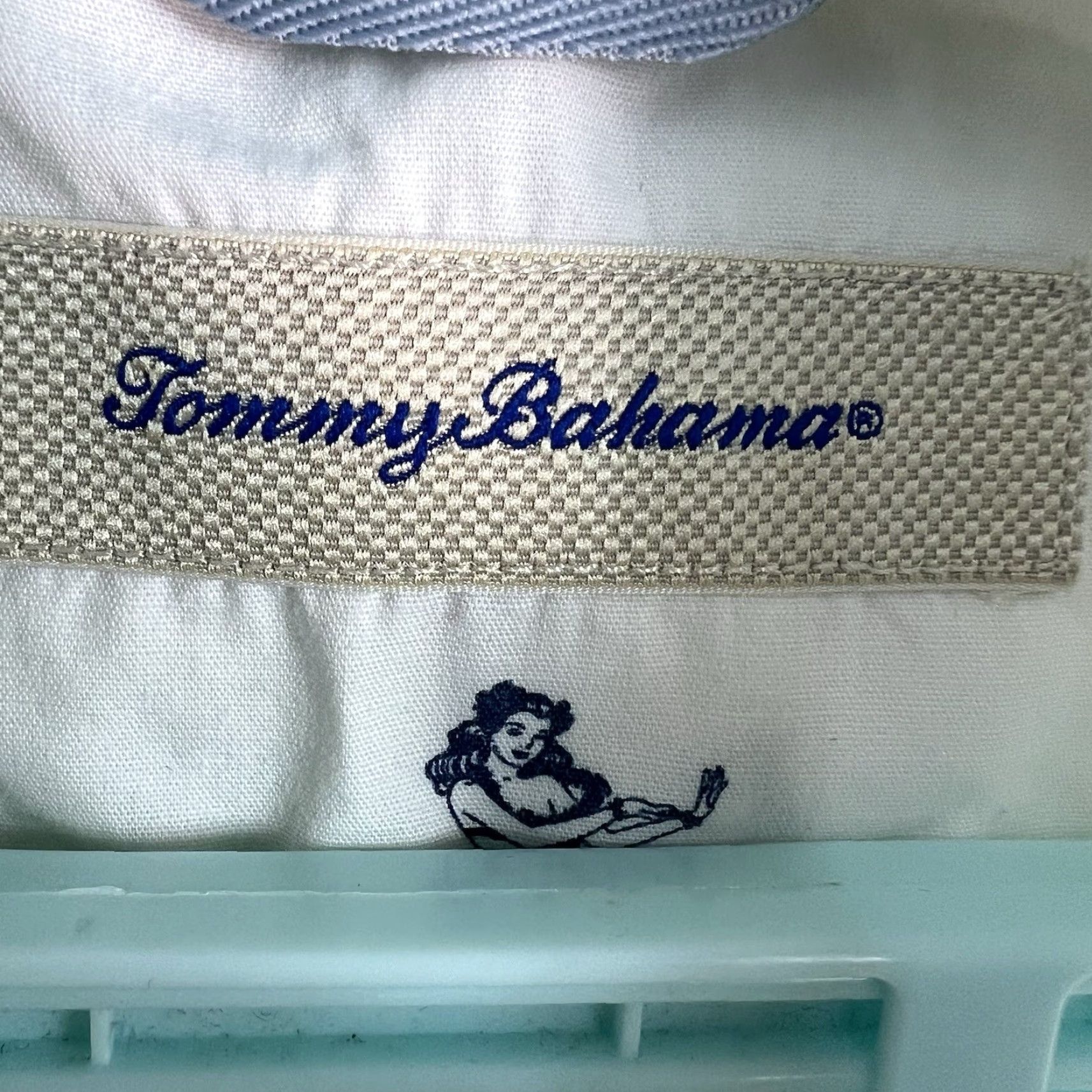 Tommy Bahama VINTAGE Tommy Bahama Hula Girl Buttoned Up Shirt Men’s Size M White/Blue Short Sleeve Size US M / EU 48-50 / 2 - 5 Thumbnail