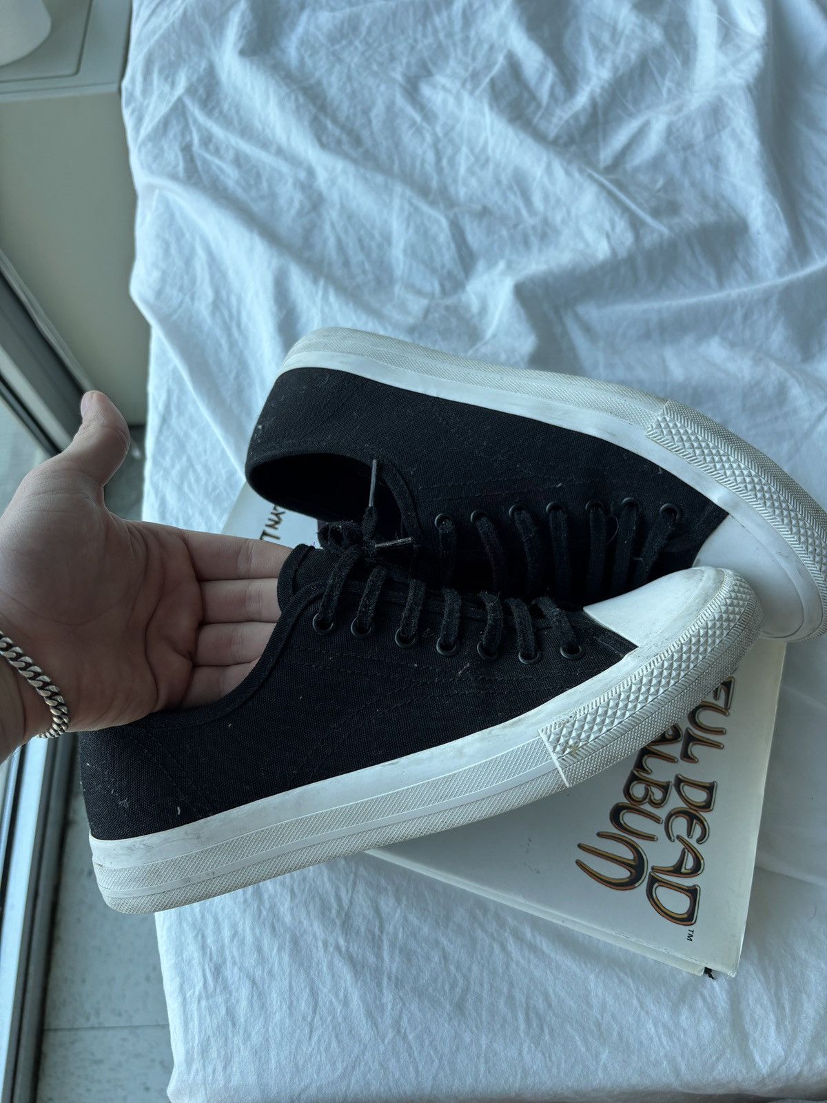 James Perse James Perse Low Top Sneakers Size US 8 / EU 41 - 2 Thumbnail