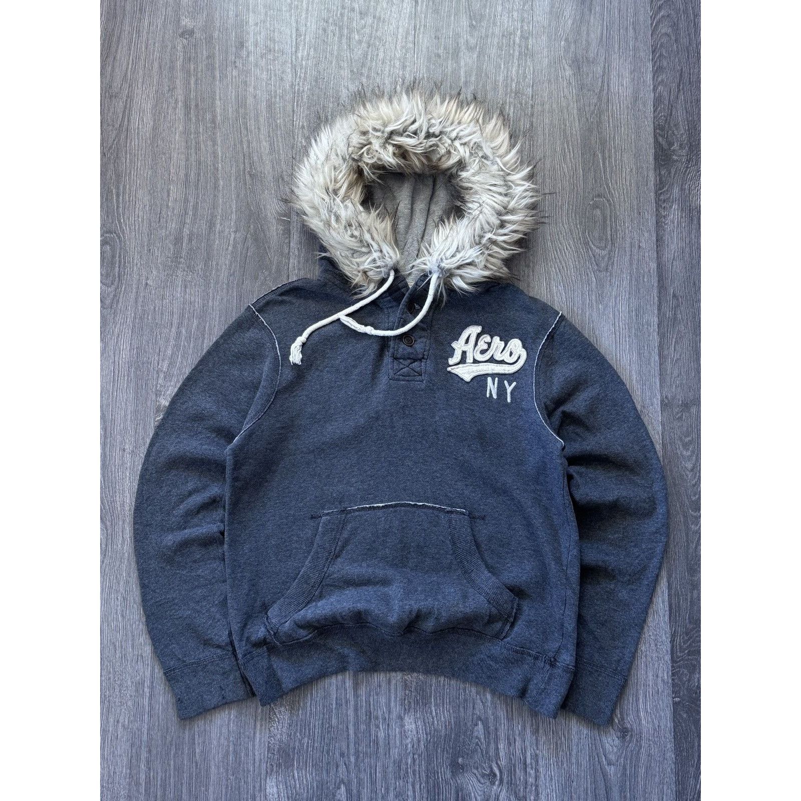 Aeropostale Y2K Vintage Aeropostale Fur Lgb If6was9 style hoodie Size US S / EU 44-46 / 1 - 1 Thumbnail