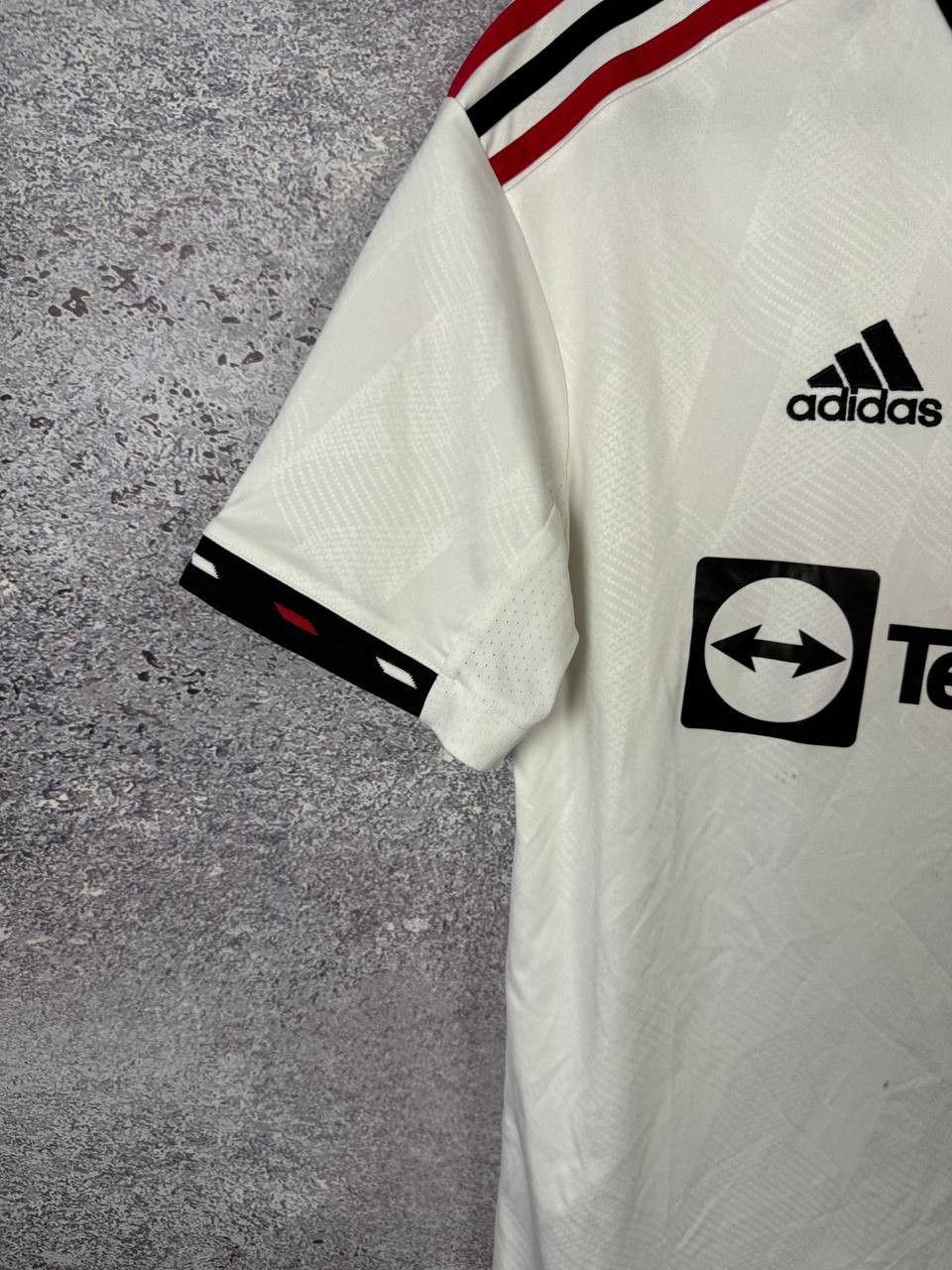 Adidas CASEMIRO Manchester United 2022/23 Away Adidas Soccer Jersey Size US S / EU 44-46 / 1 - 5 Thumbnail