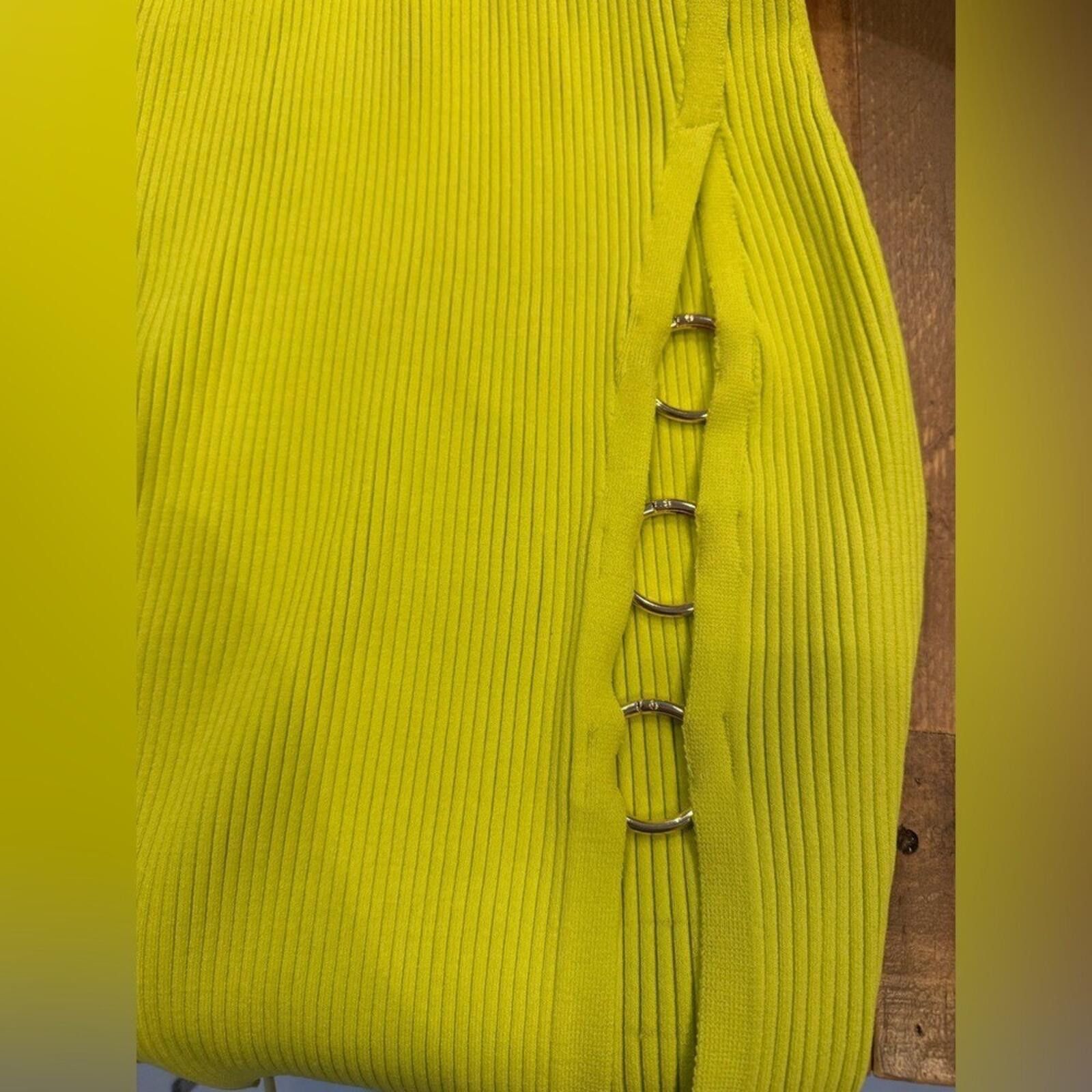 House of Harlow House of Harlow $259 1960 Lime Ribbed Midi Dress M Gold Ring Size M / US 6-8 / IT 42-44 - 4 Thumbnail