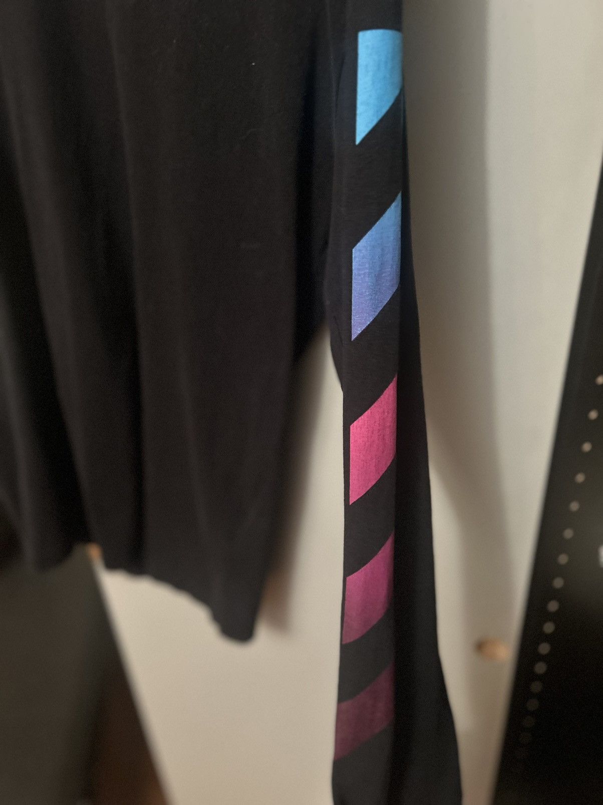 Off-White OFF WHITE MULTI COLOR LONGSLEEVE 2017 RELEASE Size US M / EU 48-50 / 2 - 2 Thumbnail