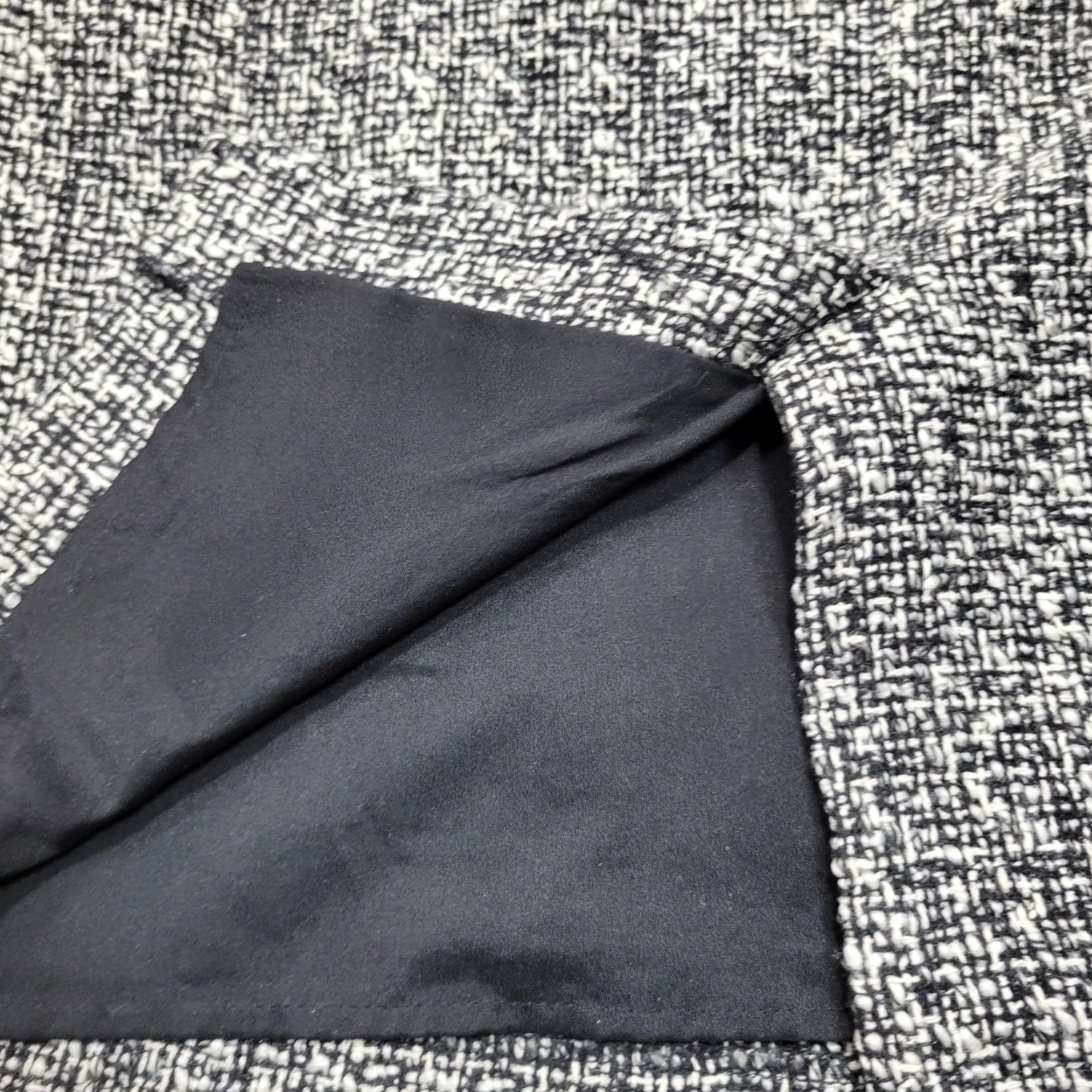 Vintage Chico's Gray Tweed Skirt Straight Pencil Back Slit Lined Formal Business Sz 1 Womens Size 25" / US 0 / IT 36 - 6 Thumbnail