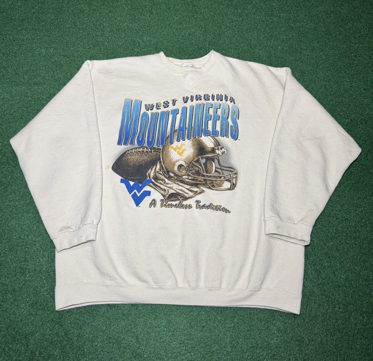 Vintage Vintage 90s West Virginia Mountaineers Football Sweatshirt Size US XL / EU 56 / 4 - 1 Thumbnail