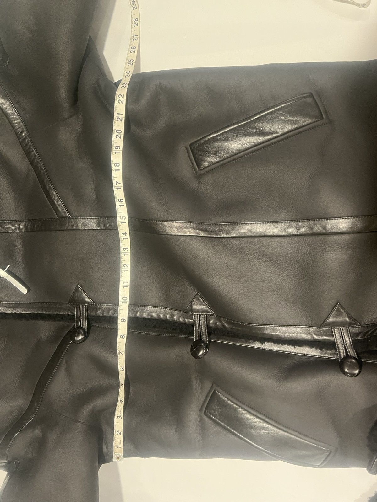 Saint Laurent Paris Saint Laurent men’s leather shearing coat. 50/40. $14000 Size US M / EU 48-50 / 2 - 4 Thumbnail