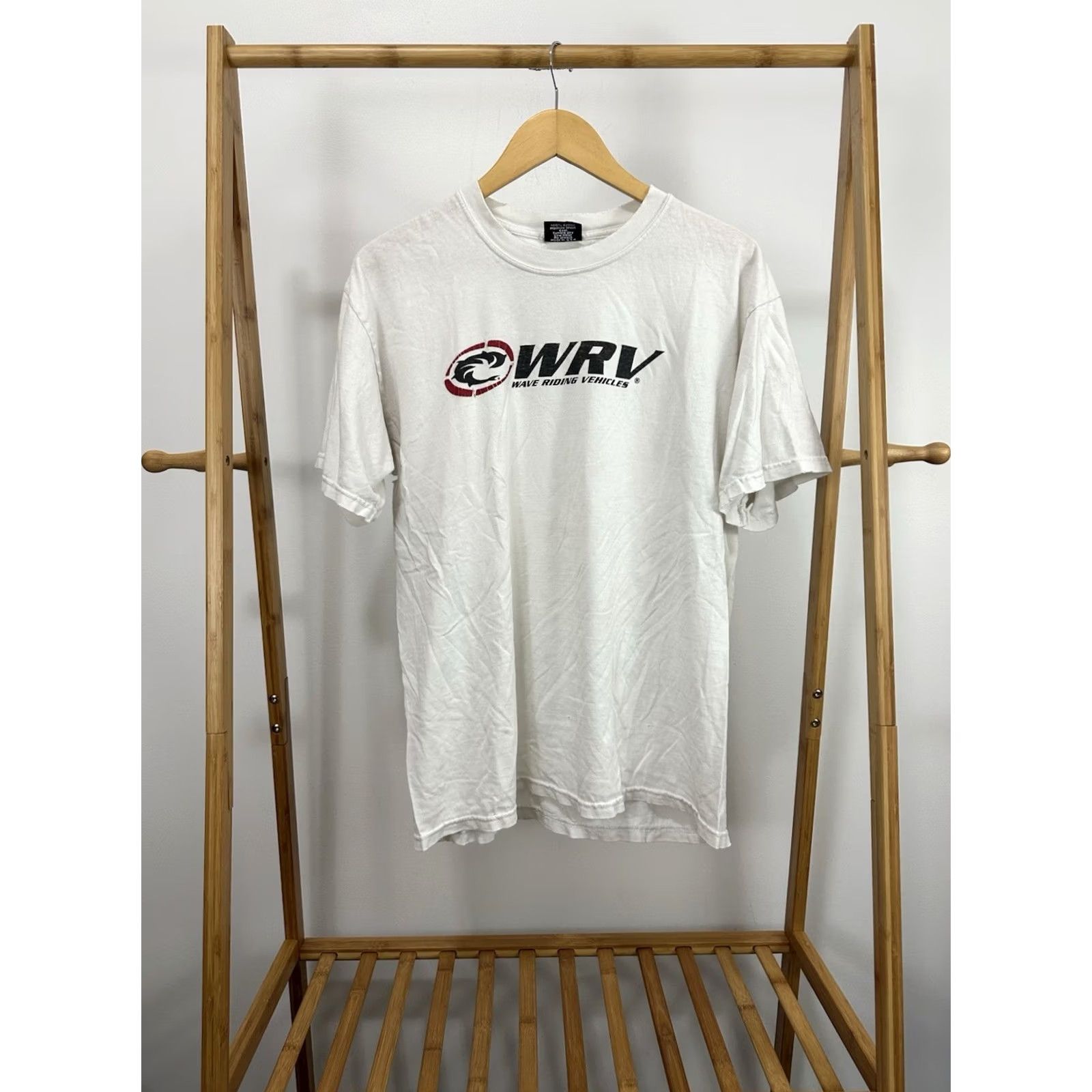 Thrasher WRV VTG Thrashed Distressed Surfboard T-Shirt White L Men Short Sleeve Sizes Wave Riding Vehicles Beach 90s Mens Size US L / EU 52-54 / 3 - 2 Thumbnail