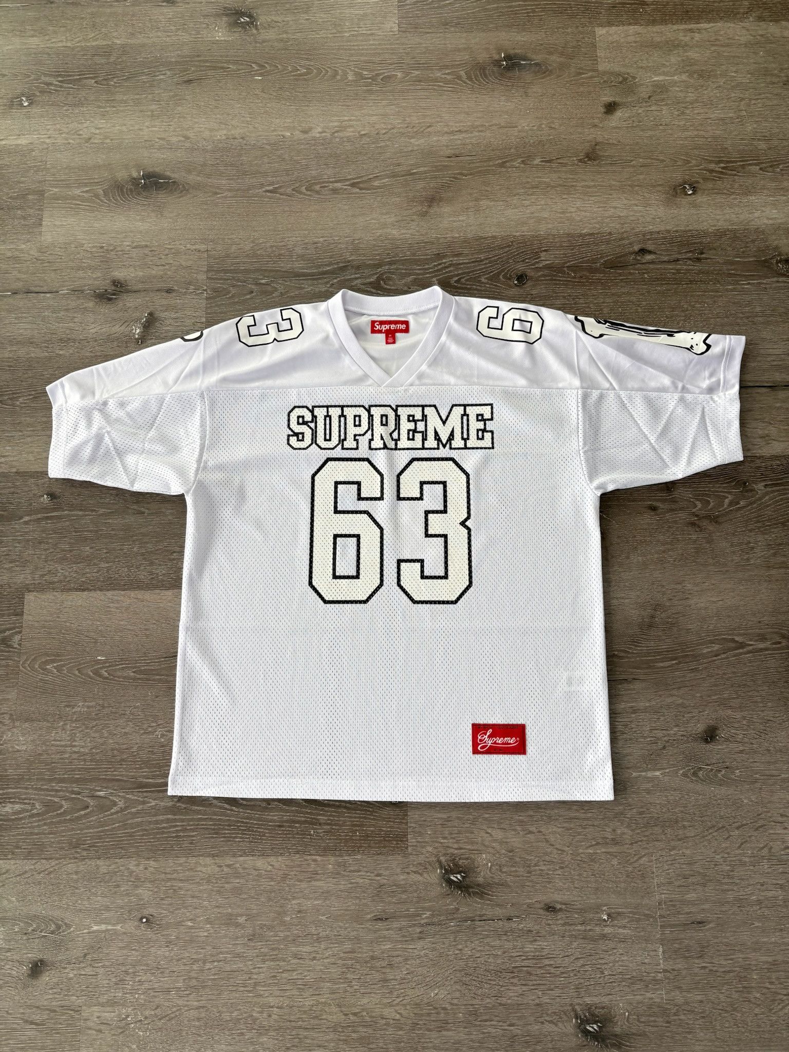 Supreme 