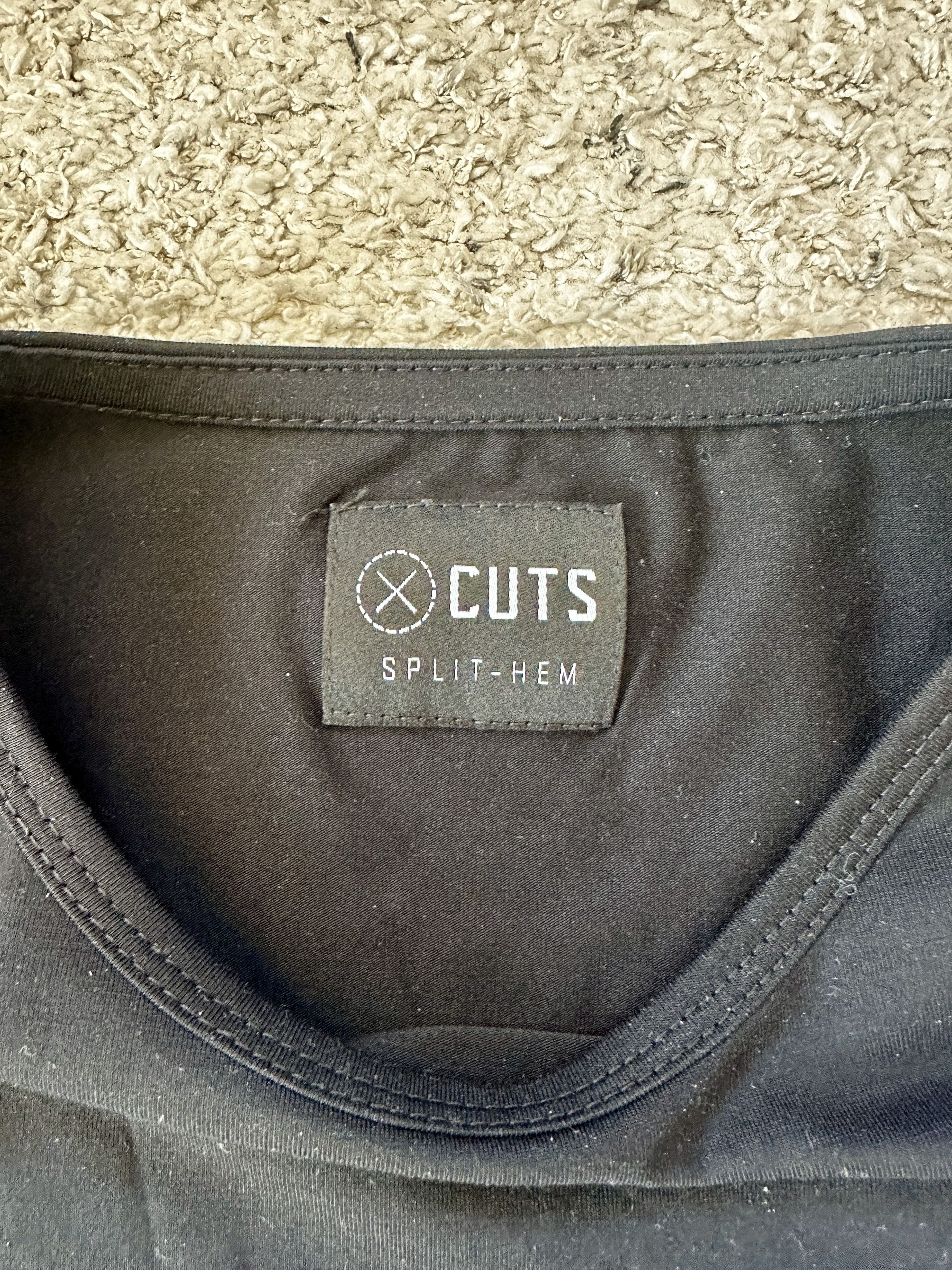 Cuts Cuts Split-Hem T-Shirt in Black Size US M / EU 48-50 / 2 - 2 Thumbnail