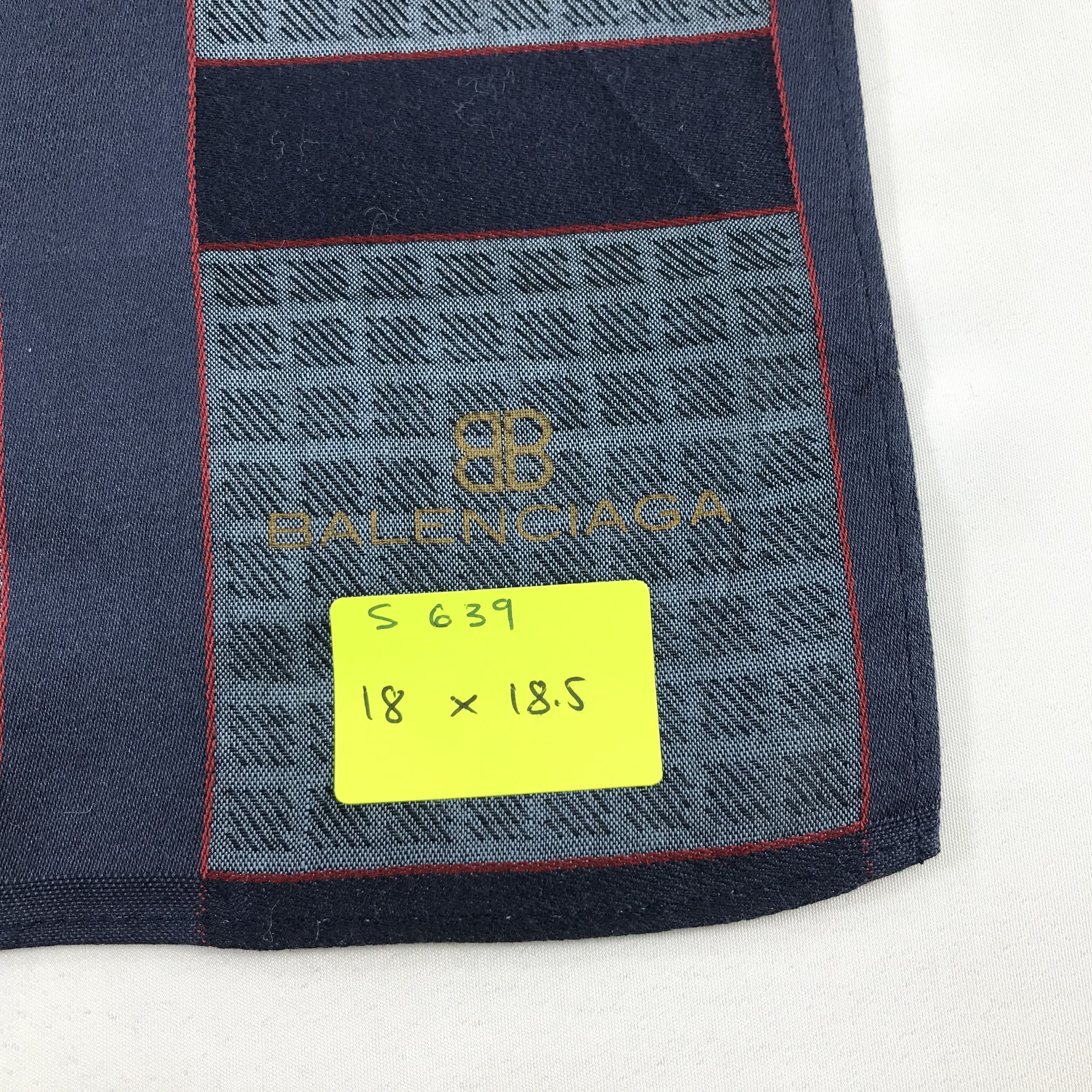 Vintage Vintage Balenciaga Bandana / Handerchief / Neckerchief -S639 Size ONE SIZE - 5 Thumbnail