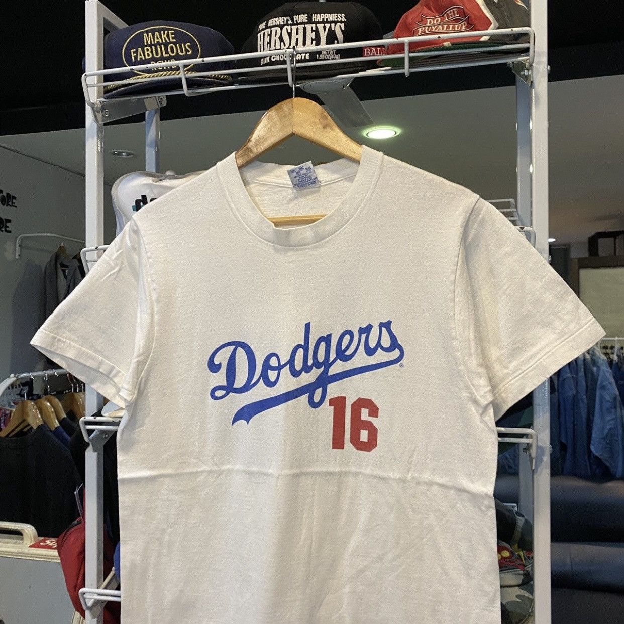 MLB Rare!! Vintage LOS ANGELES DODGERS nomo name tee Size US S / EU 44-46 / 1 - 3 Thumbnail