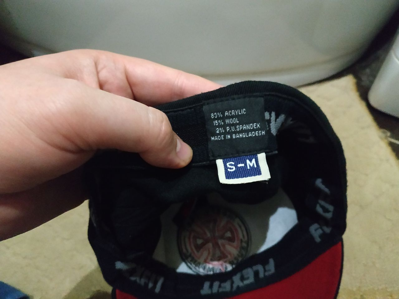 Italia Independent Independent Truck Co. Cross Logo Flexfit Hat Black/Red Size ONE SIZE - 5 Thumbnail