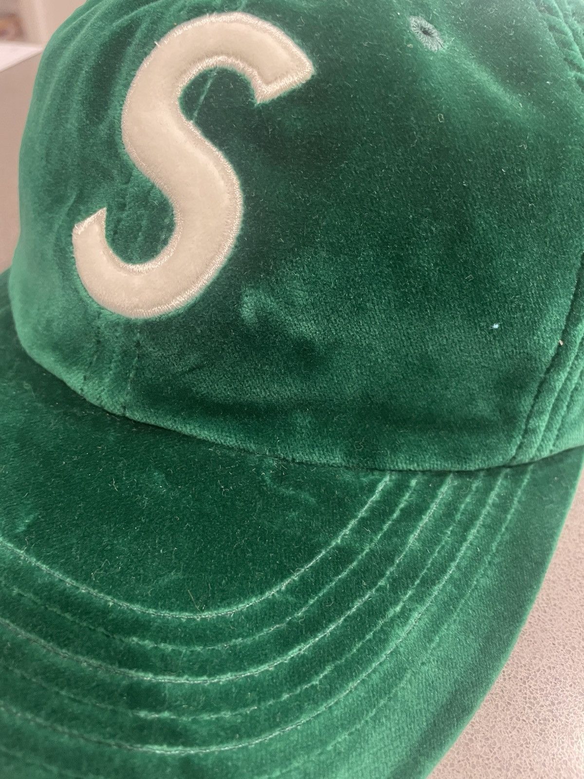 Supreme Supreme Green Velvet “S” Logo Hat Unisex Adjustable Cap Size ONE SIZE - 3 Thumbnail