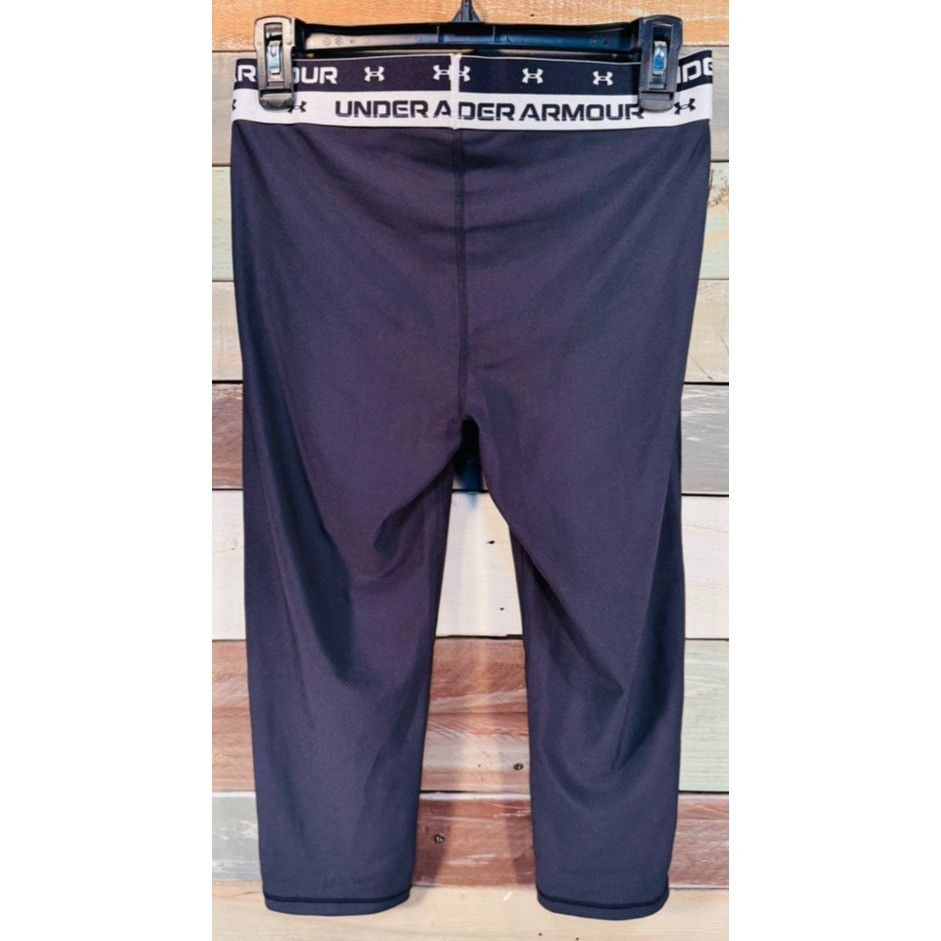 Under Armour Girl's UNDER ARMOUR Logo Black Capri Leggings LARGE New w Ta Size 22" - 7 Thumbnail