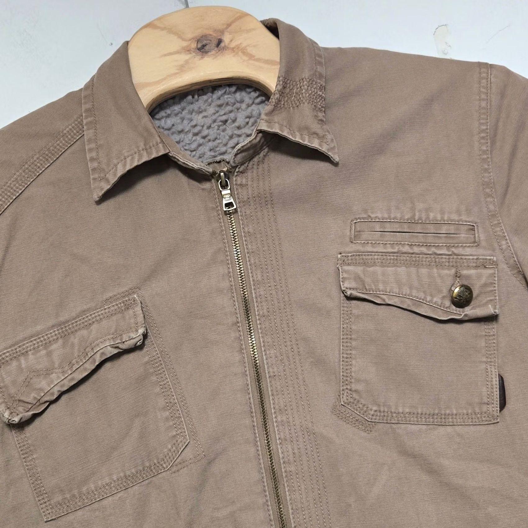 Billabong VINTAGE Billabong Jacket Military L Tan L Mens Distressed Sherpa Lined Utility Y2K Size US L / EU 52-54 / 3 - 3 Thumbnail