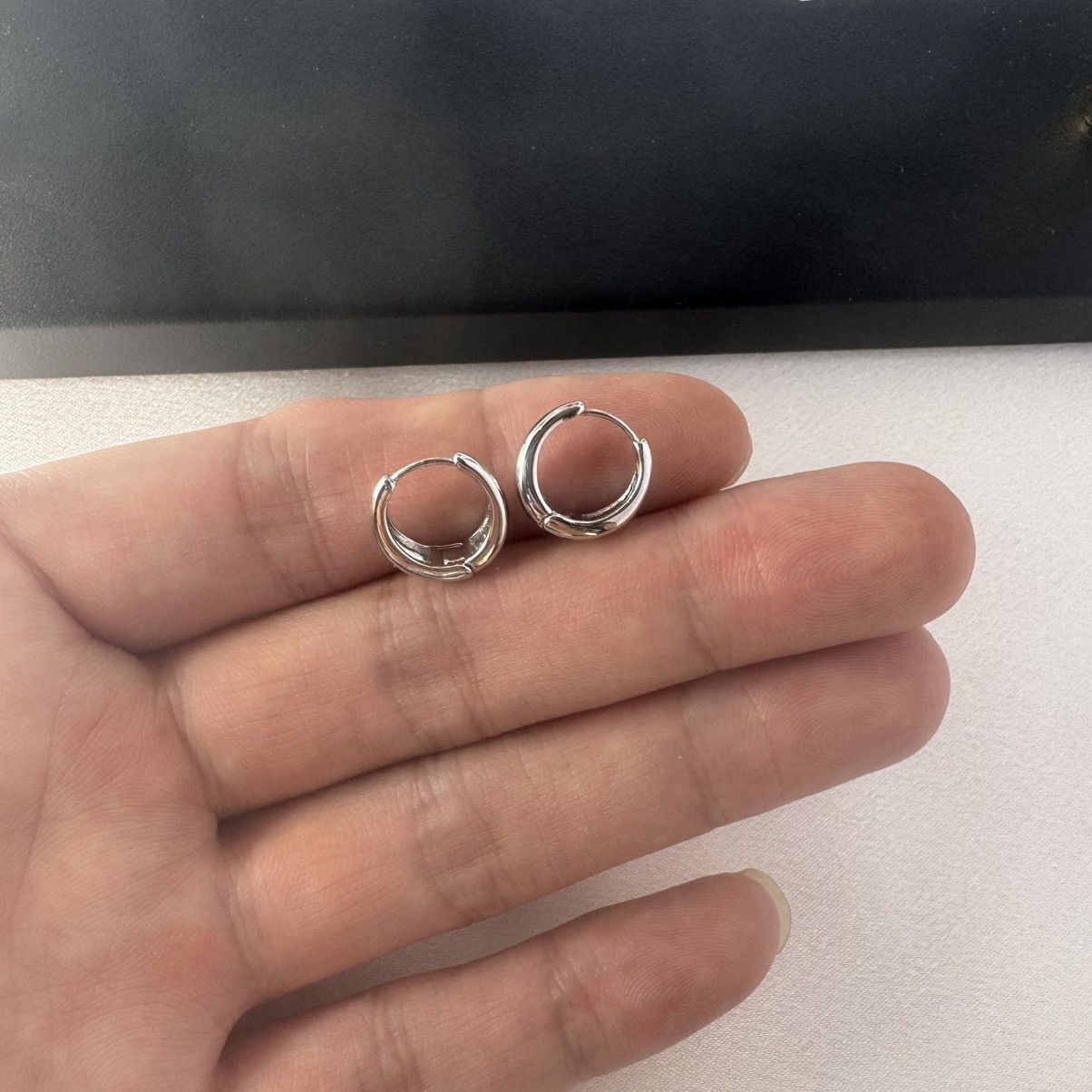 Other Small Hoop Earrings for Men Women Streetwear Unisex Style Size ONE SIZE - 5 Thumbnail