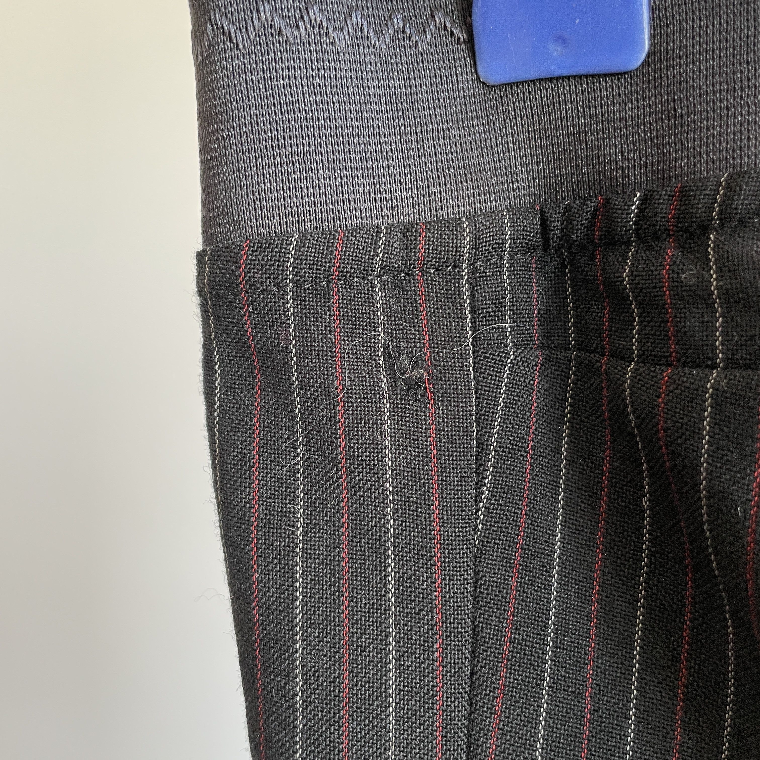 Dolce & Gabbana Dolce & Gabbana Vintage High-Waisted Pinstripe Skirt Size 32" / US 10 / IT 46 - 7 Thumbnail