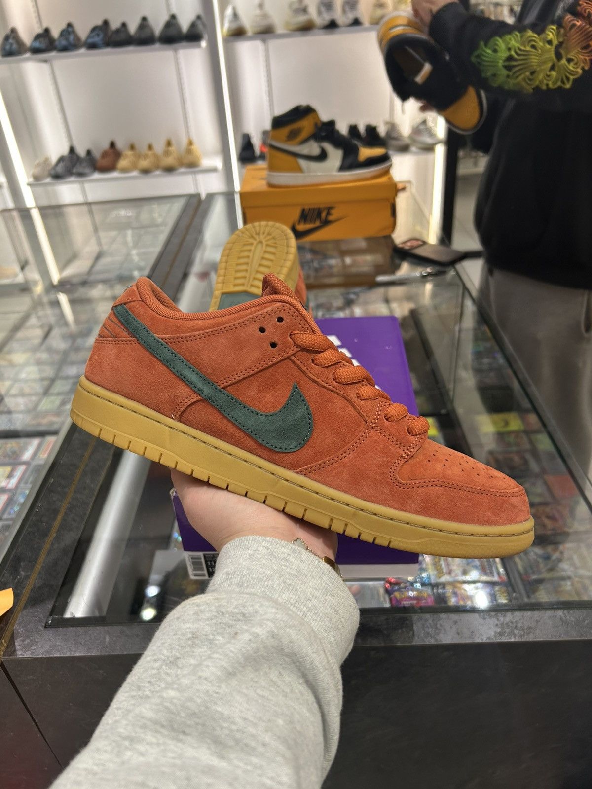 Nike Nike SB Dunk Low Burnt Sunrise Size US 11 / EU 44 - 5 Thumbnail