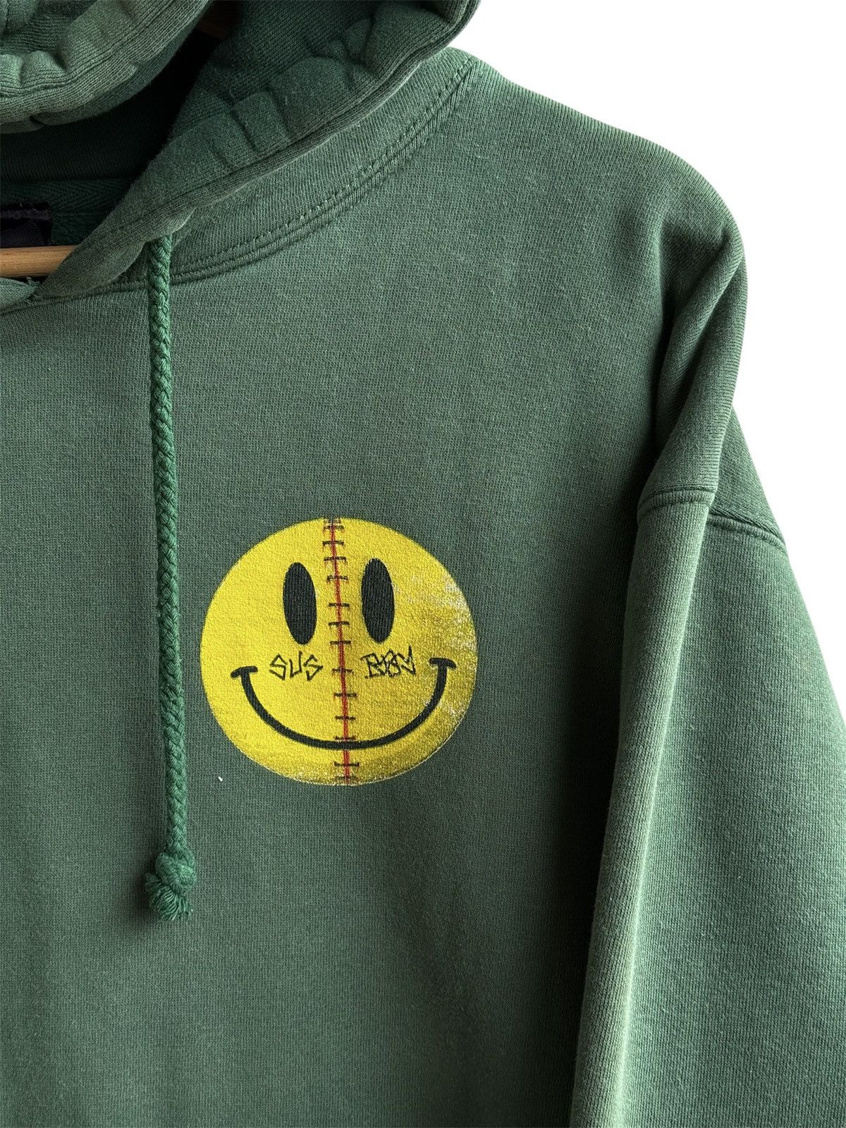 Sus Boy Sus Boy smiley gun green hoodie Size US L / EU 52-54 / 3 - 4 Thumbnail