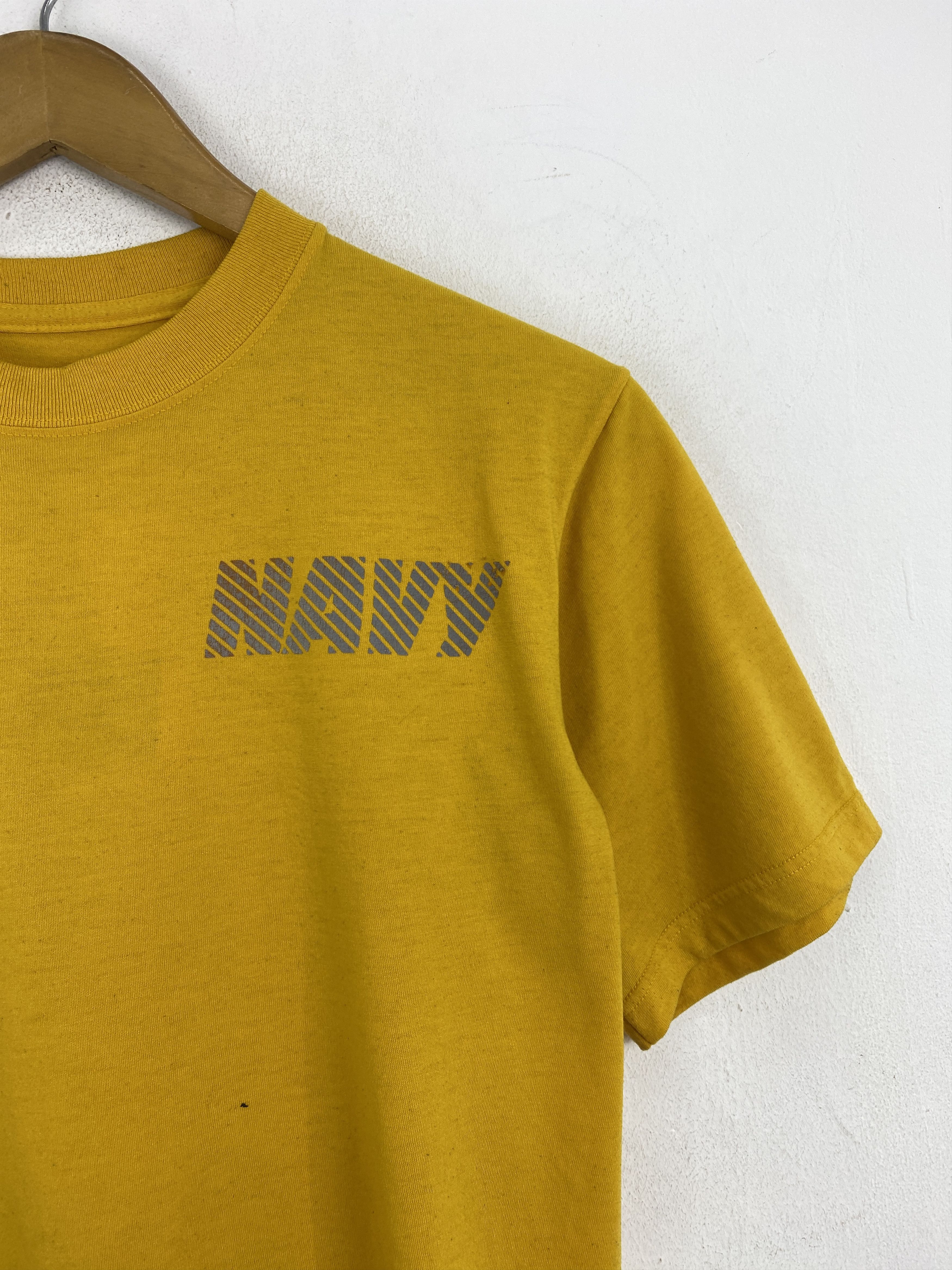 Vintage Vintage U.S Navy Spellout Short Sleeve Tshirt TA0663 Size US XS / EU 42 / 0 - 9 Thumbnail