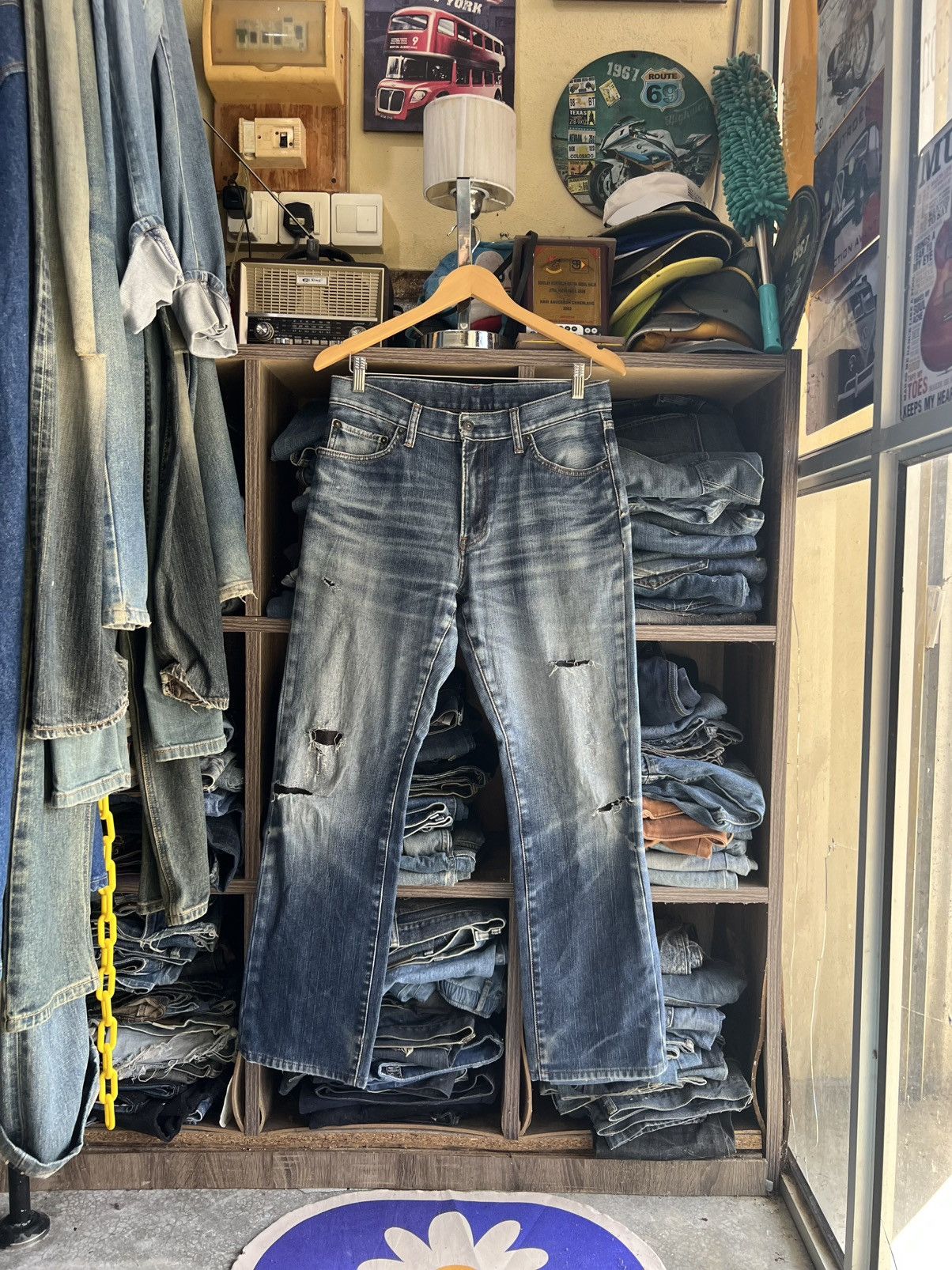 Japanese Brand 🔥Uniqlo UJ Flare Distressed Denim Size US 32 / EU 48 - 1 Thumbnail