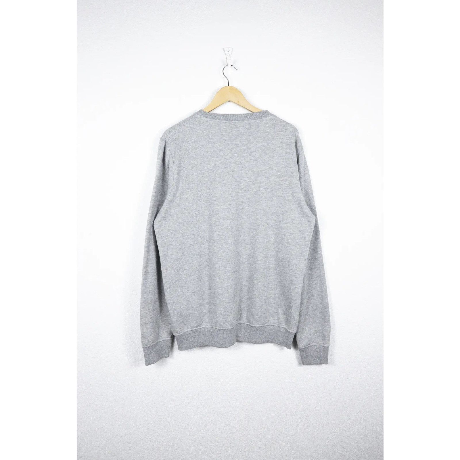 Von Dutch Vintage Von Dutch Logo Crew Sweatshirt Y2K 2000s Size US L / EU 52-54 / 3 - 9 Thumbnail