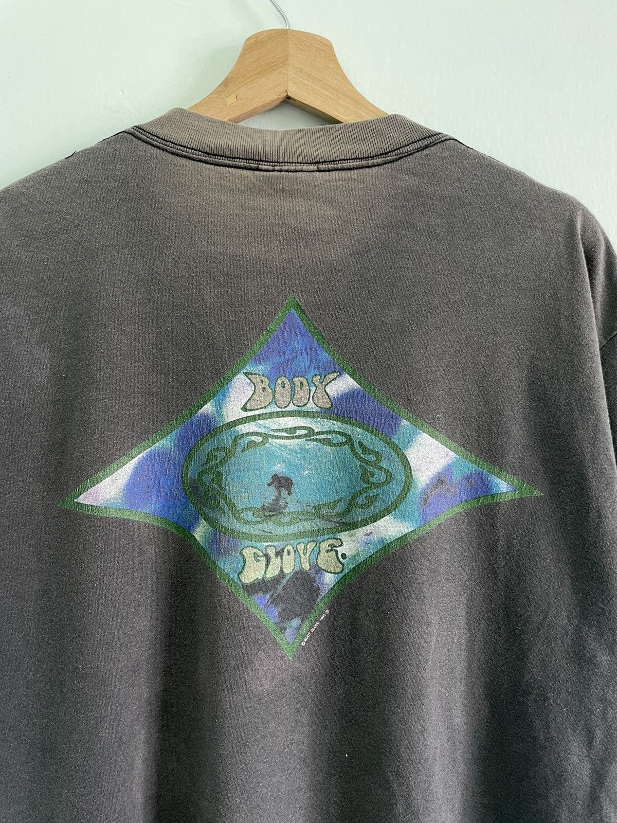 Body Glove × Vintage Vintage 90s Body Glove Sunfaded Tshirt Size US L / EU 52-54 / 3 - 3 Thumbnail