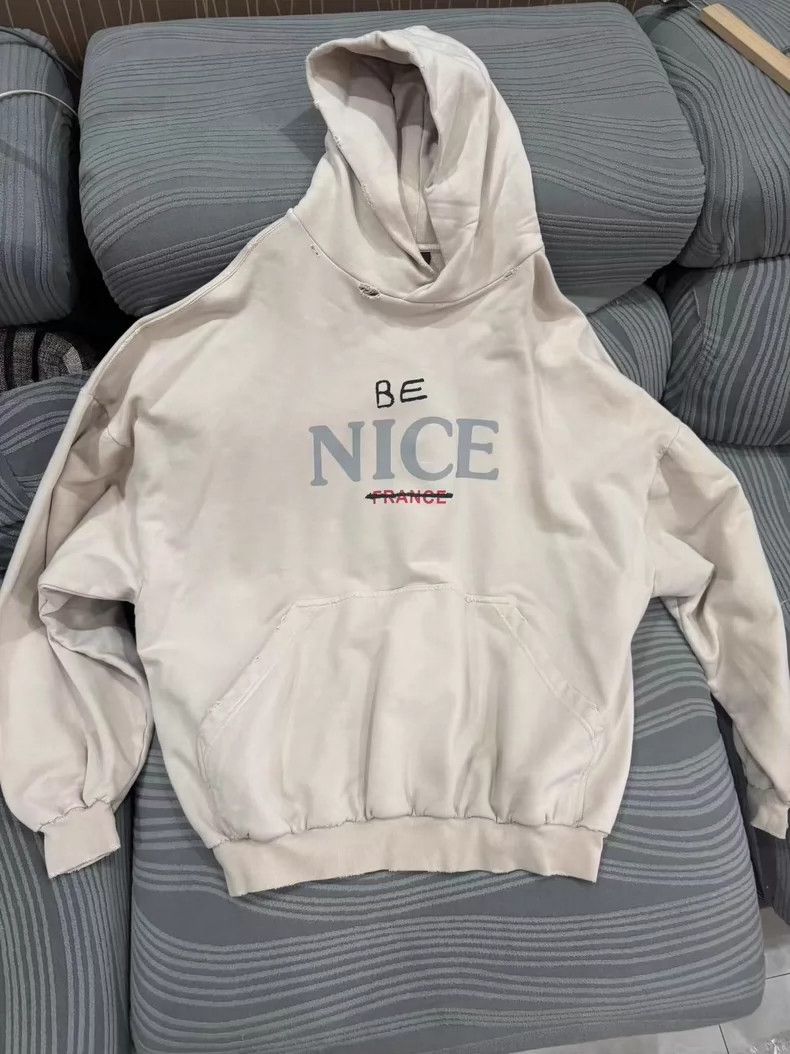 Balenciaga Balenciaga Sweatshirt Size US S / EU 44-46 / 1 - 1 Thumbnail
