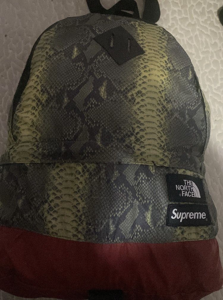 Supreme supreme north face backpack Size ONE SIZE - 4 Thumbnail