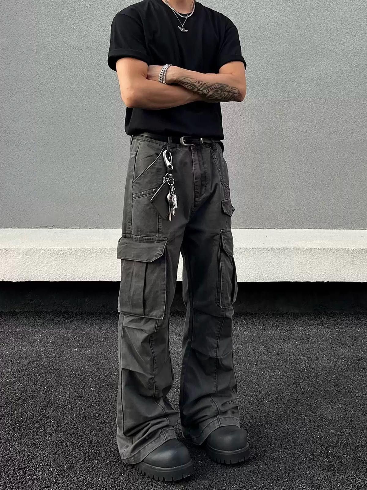 Japanese Brand Multi Pocket Cargo Pants Size US 32 / EU 48 - 4 Thumbnail