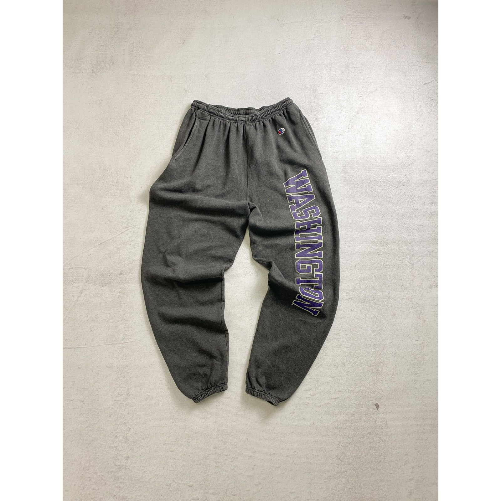 Champion Vintage 00s Champion Grey Cuffed Sweatpants - Men's Medium Size US 26 / EU 42 - 1 Thumbnail