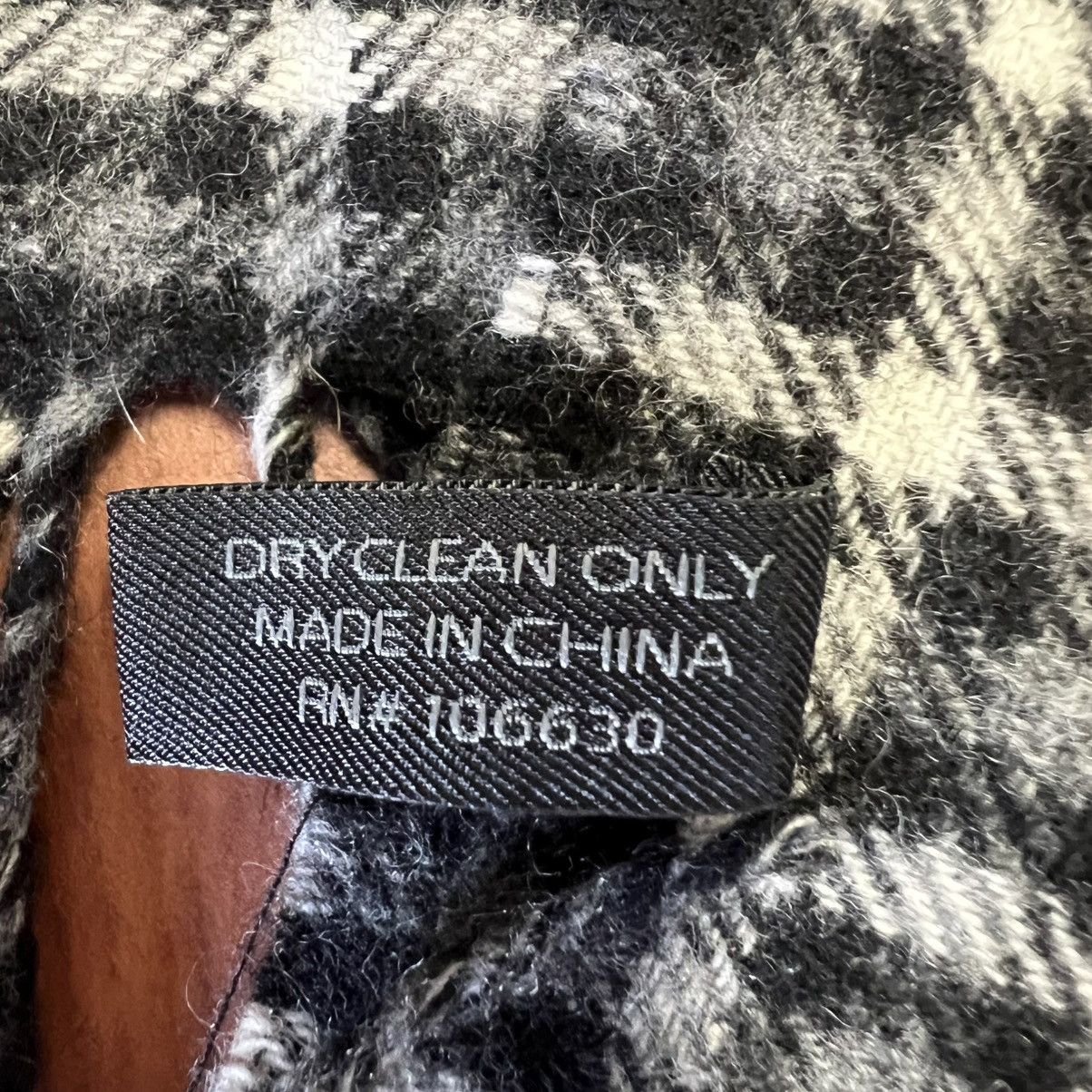 Enzo Mantovani Enzo Mantovani 100% Cashmere Black White Check Scarf Size ONE SIZE - 7 Thumbnail