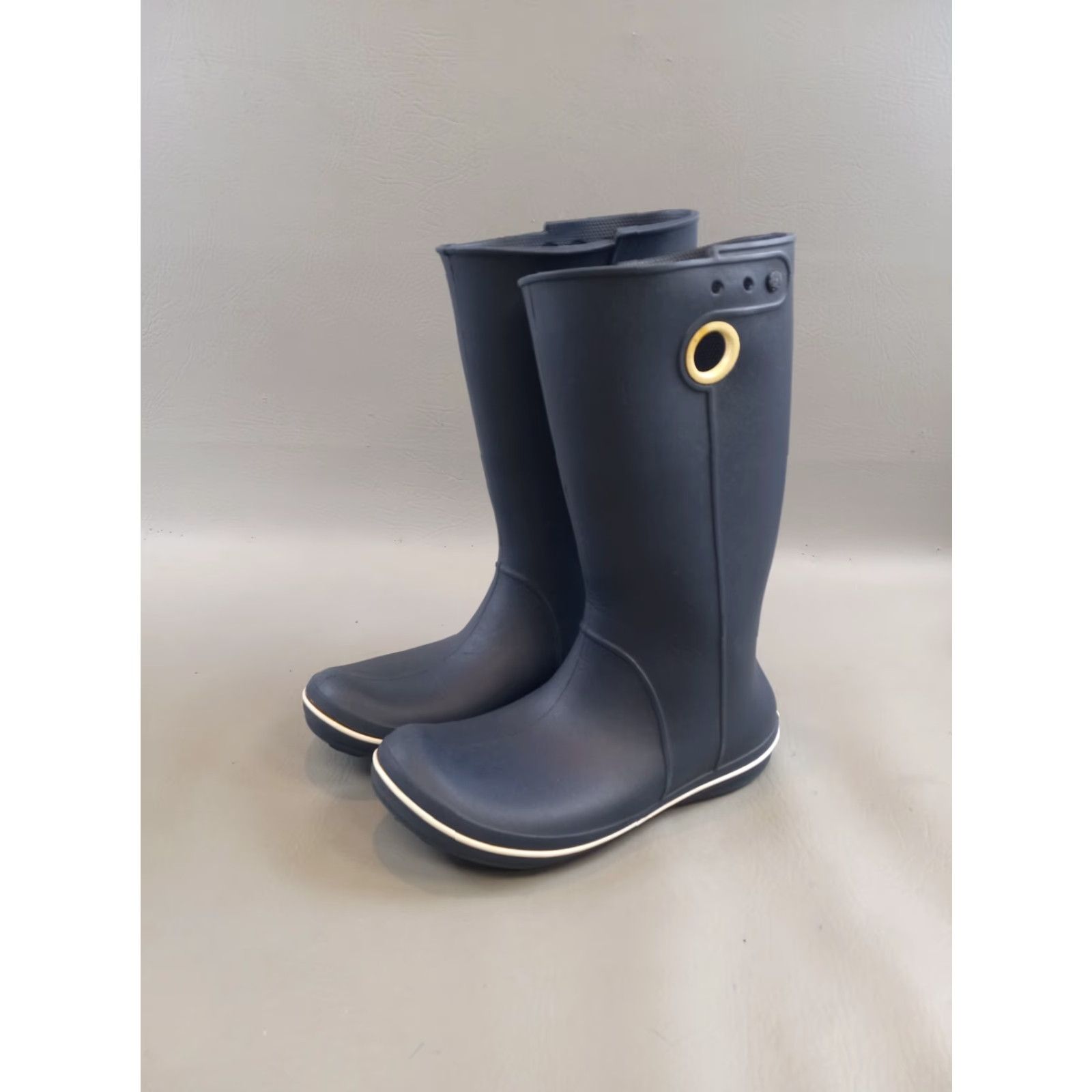 Crocs CROCS Women’s Jaunt Tall Rain Boots 6 US Black Rubber Garden Winter Snow Mud (Mid-Calf, Pull On, Waterproof, Lightweight, Logo) Womens Size US 7 / IT 37 - 2 Thumbnail