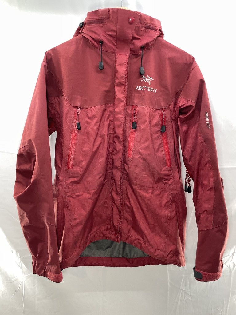 image of Arcteryx Theta Ar 2003 Sangria Red Vintage Gore Tex Jacket, Men's (Size Small)