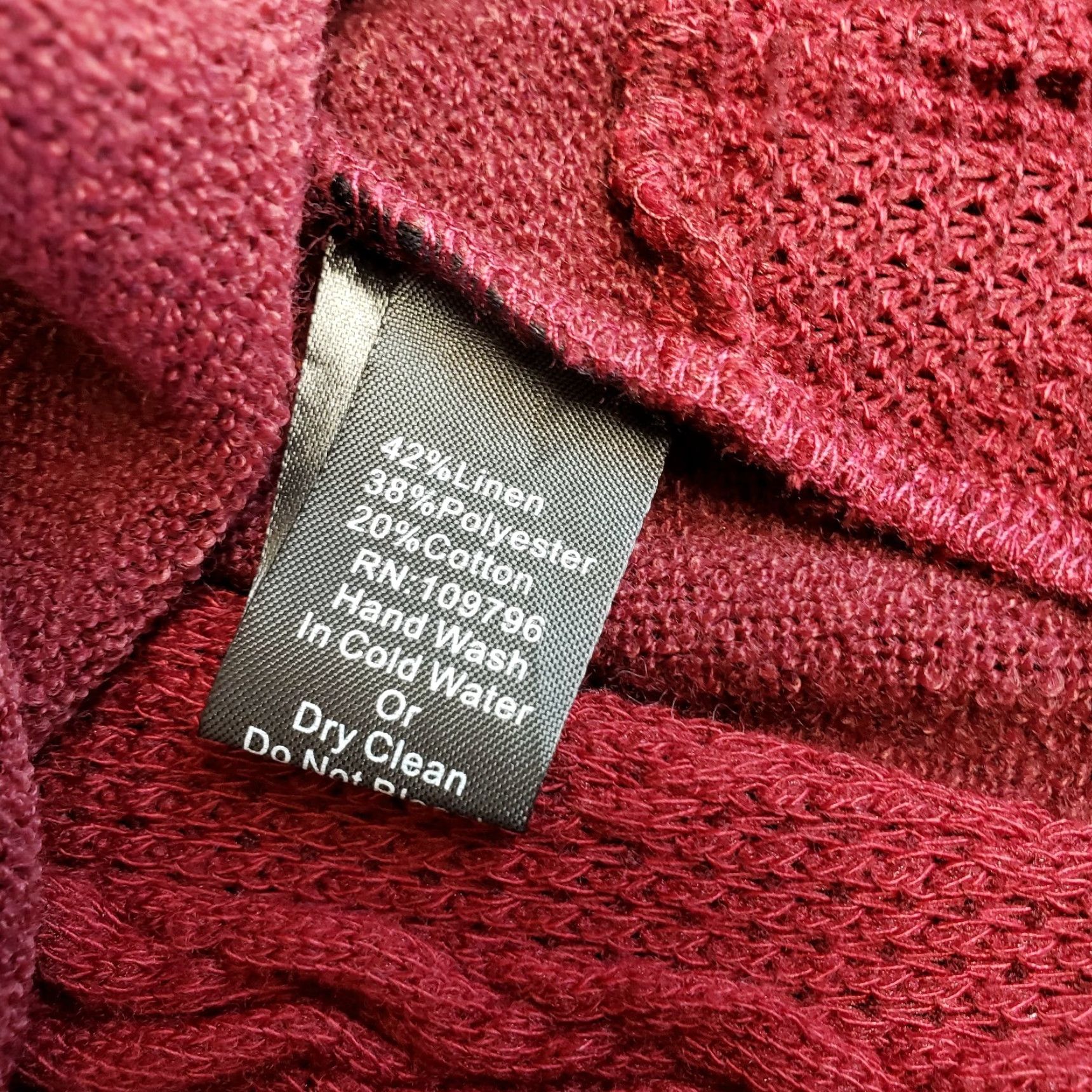 Vintage Pretty Angel Womens Sweater Vest Shirt Sleeveless Sz S Red Fringe Linen Blend 42% Linen 38% Polyester 20% Cotton Womens Size S / US 4 / IT 40 - 6 Thumbnail