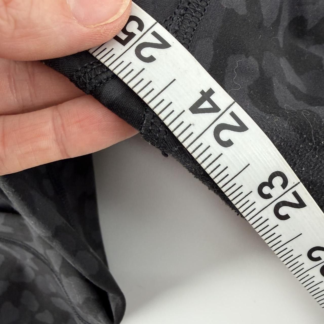 Lululemon Lululemon Invigorate High-Rise Tight 25" Size 8 Size 30" / US 8 / IT 44 - 4 Thumbnail