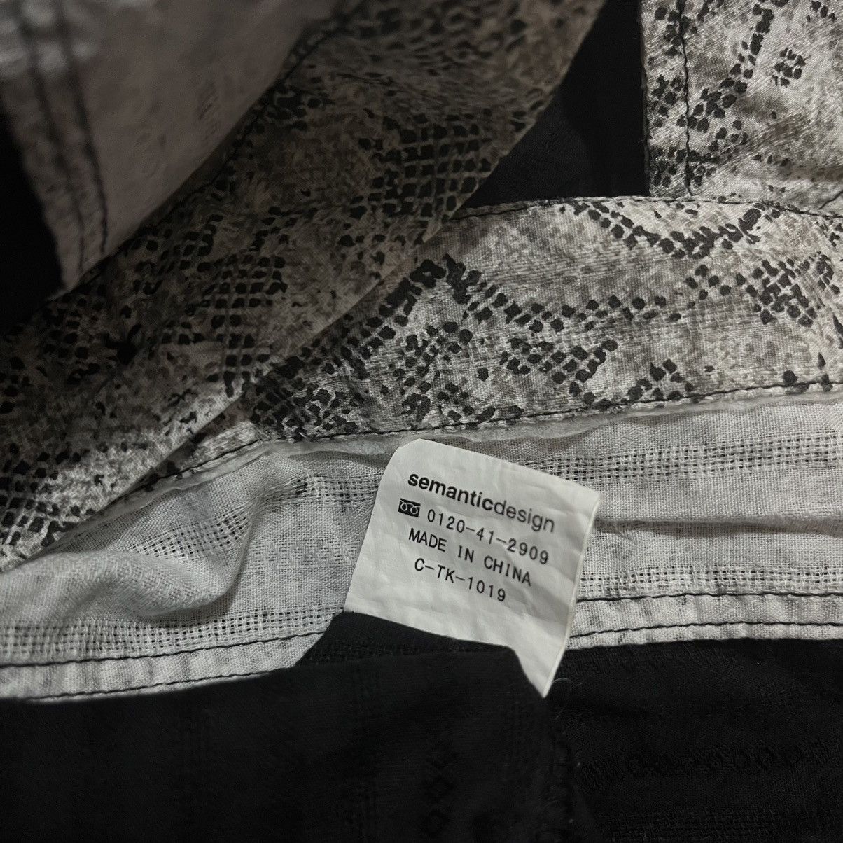 If Six Was Nine Semantic design snake skin double layer Size US M / EU 48-50 / 2 - 5 Thumbnail