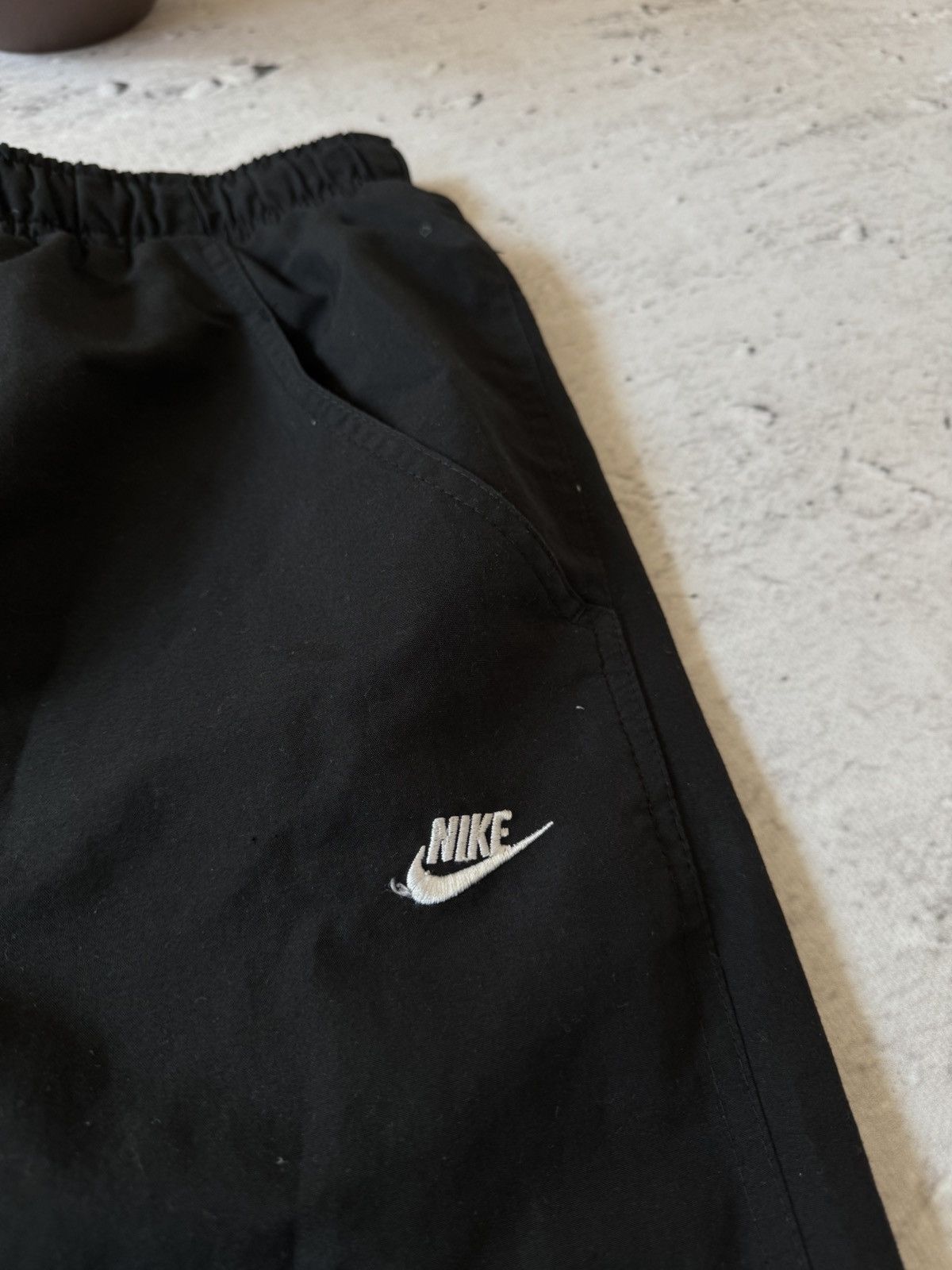 Nike × Vintage NIKE AIR MAX NYLON VINTAGE Y2K BAGGY FIT PANTS SWEATPANTS Size US 32 / EU 48 - 5 Thumbnail