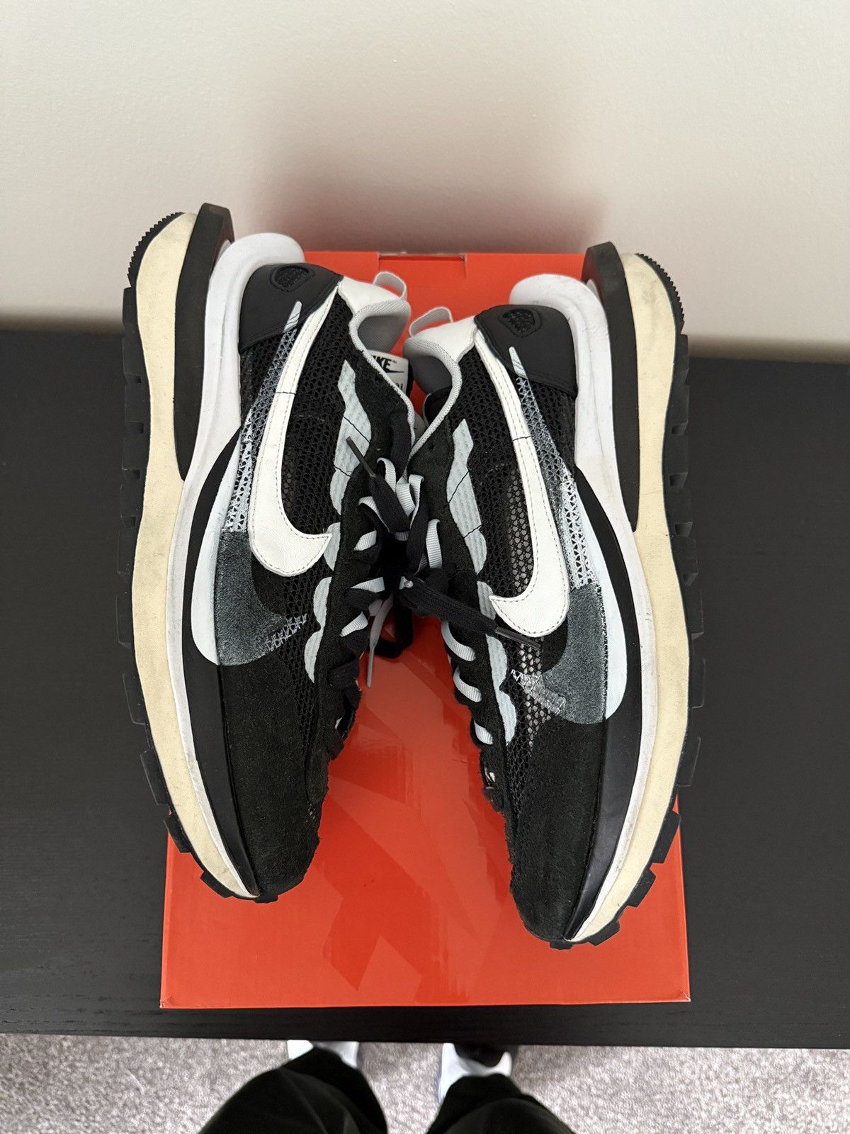 Nike × Sacai Nike x Sacai Vaporwaffle Size 11.5 Size US 11.5 / EU 44-45 - 2 Thumbnail