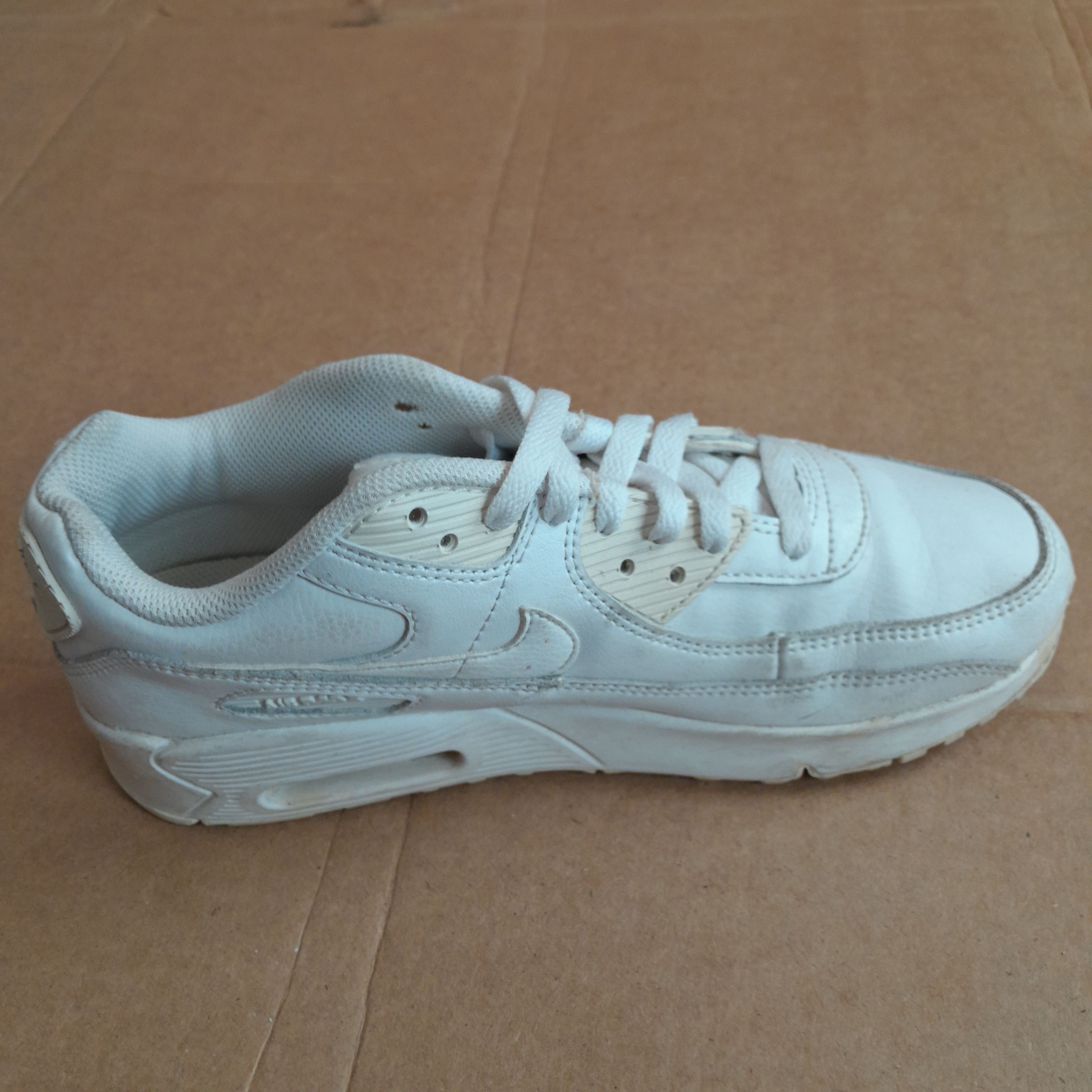 Nike Nike Air Max 90 LTR (GS) Women's Sneakers Size 8.5 Size US 8.5 / IT 38.5 - 3 Thumbnail