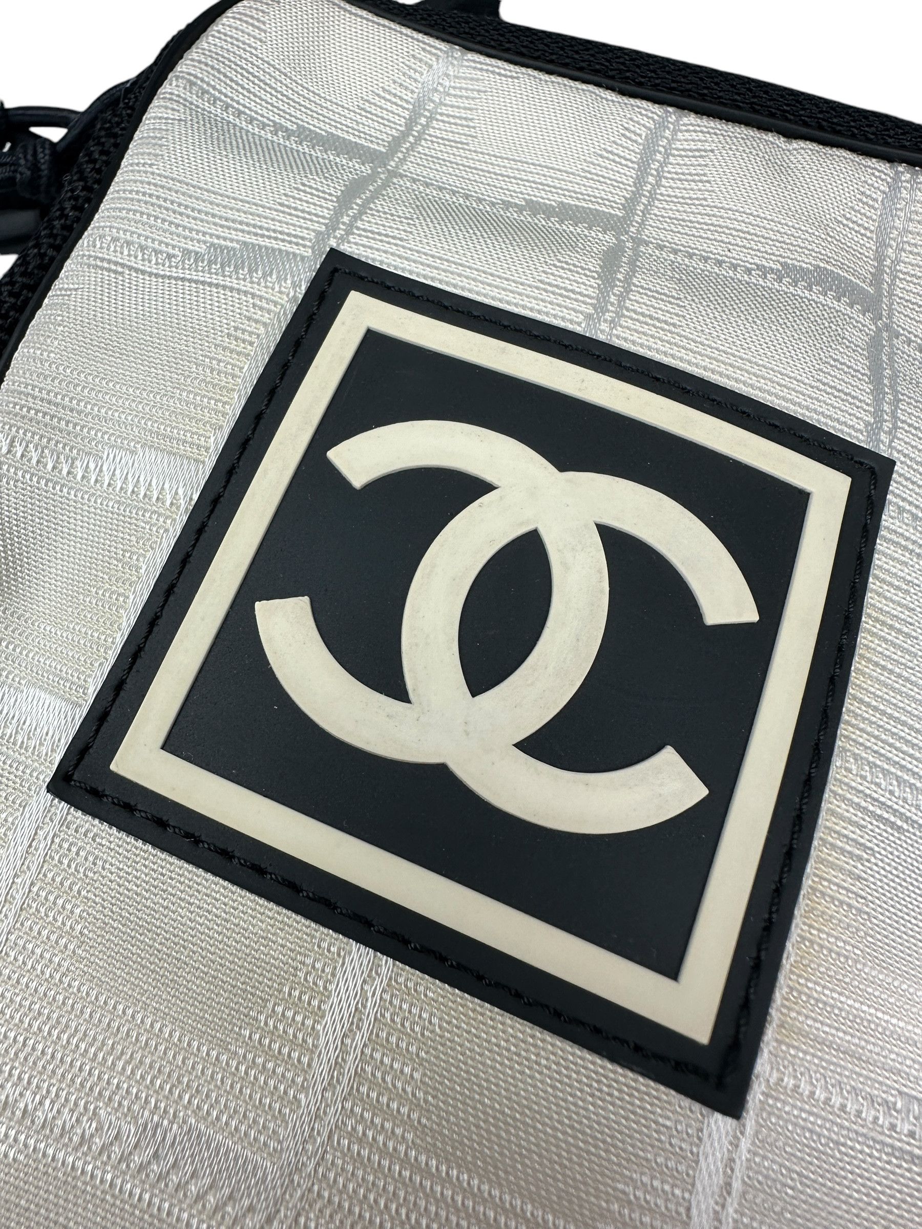 Chanel Chanel Sports Line White Crossbody Shoulder Bag Size ONE SIZE - 8 Thumbnail