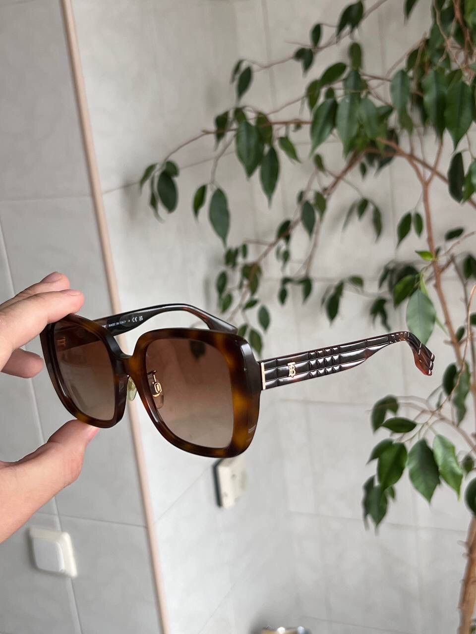 Burberry × Vintage Vintage Burberry '00s Sunglasses Eyewear Y2K Brown B 4371-F Size ONE SIZE - 18 Thumbnail