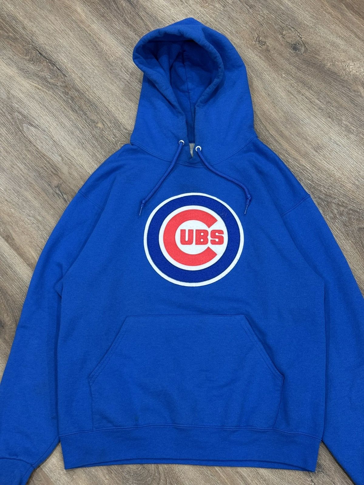 Majestic This is a Majestic Chicago Cubs royal blue pullover hoodie Size US M / EU 48-50 / 2 - 2 Thumbnail