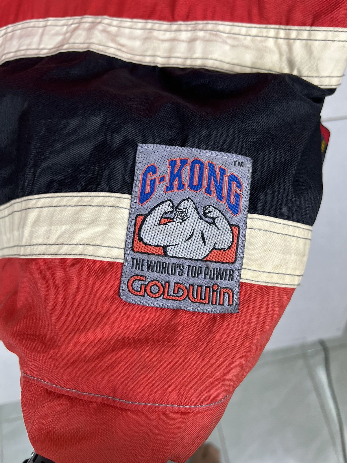 Goldwin × Japanese Brand 🔥 G KONG MADE BY GOLDWIN ASTRO INSULATE JACKET Size US L / EU 52-54 / 3 - 19 Thumbnail