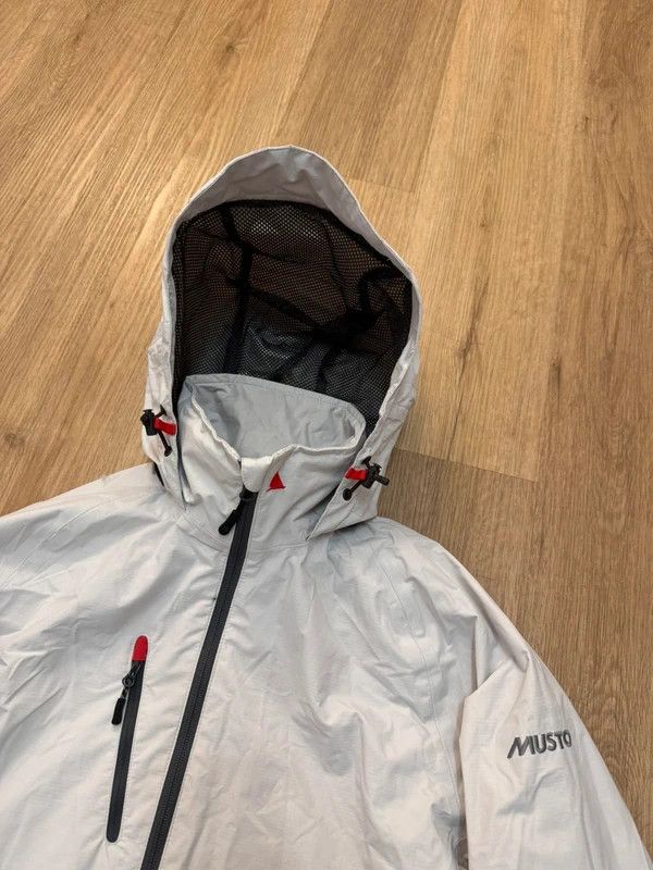 Musto Musto Corsica 2.0 Sardinia size 12 L Sailing Jacket Size L / US 10 / IT 46 - 5 Thumbnail