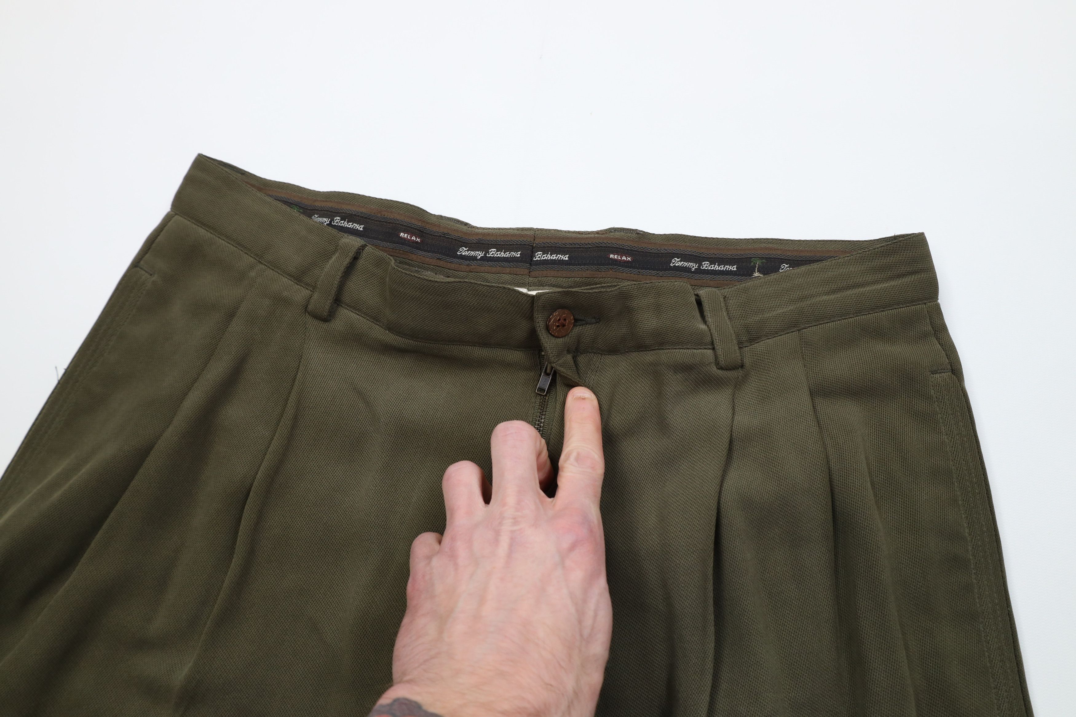Tommy Bahama Vintage 90s Tommy Bahama Wide Leg Chino Pants Trousers Green Size US 36 / EU 52 - 8 Thumbnail